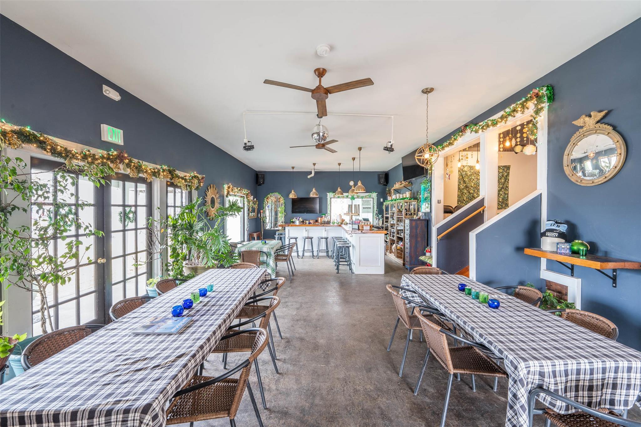 13100 Main Rd, Mattituck, NY 11952