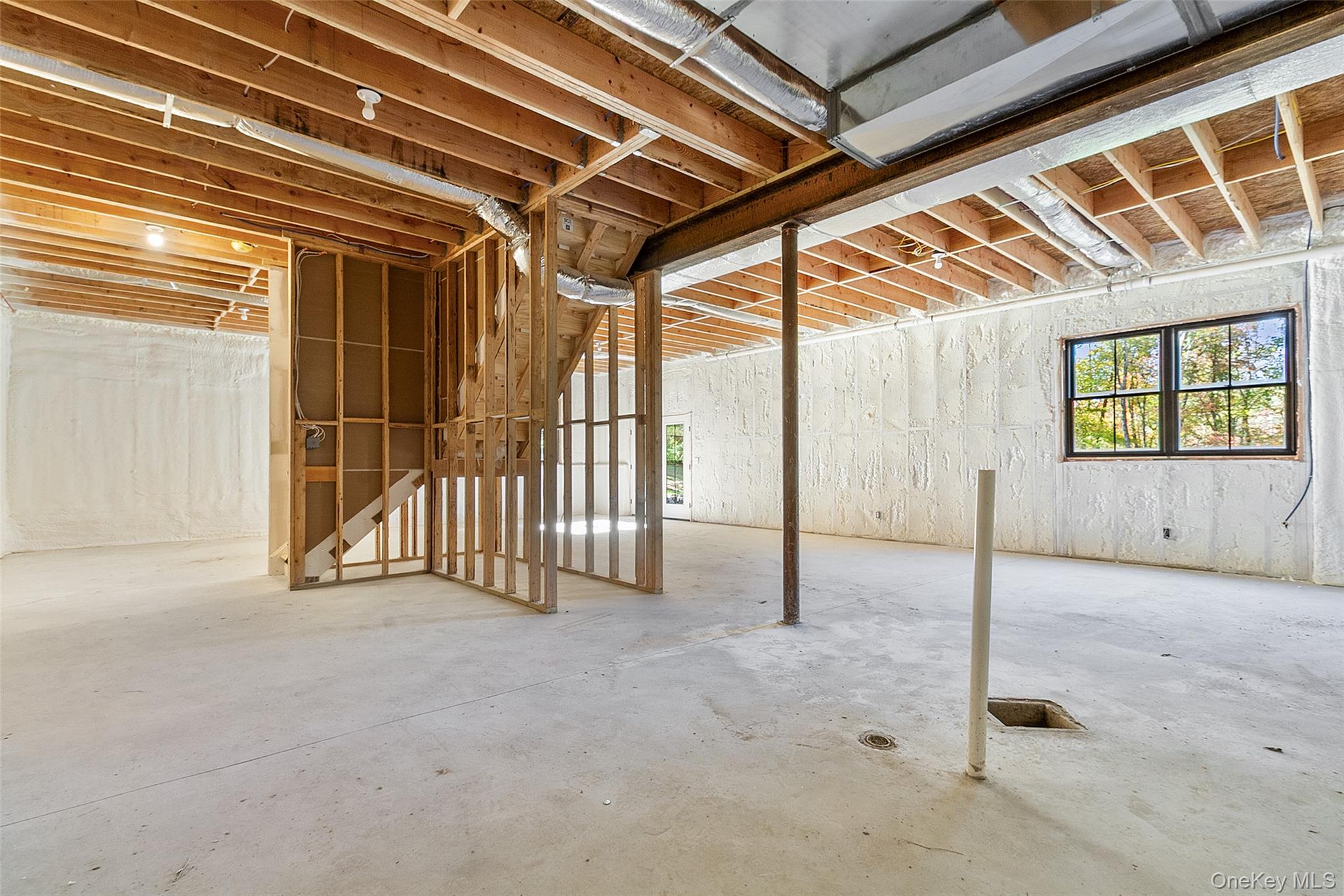 27 Sun Hill Road, Katonah, NY 10536