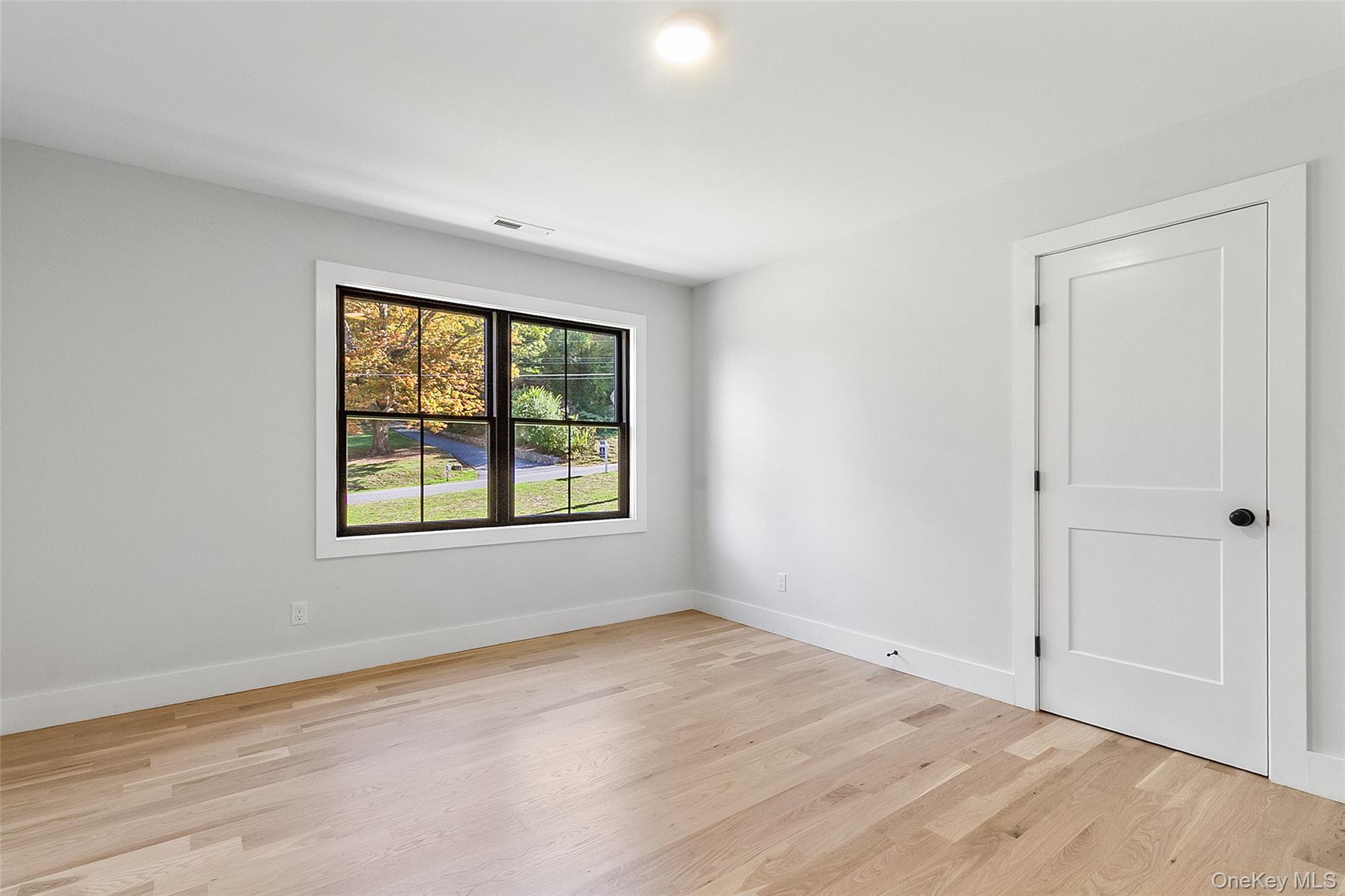 27 Sun Hill Road, Katonah, NY 10536