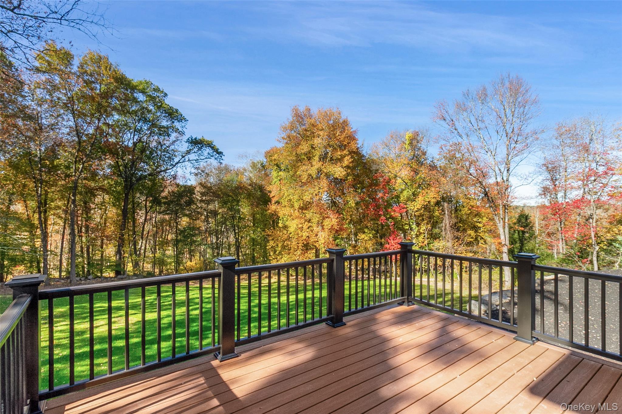 27 Sun Hill Road, Katonah, NY 10536