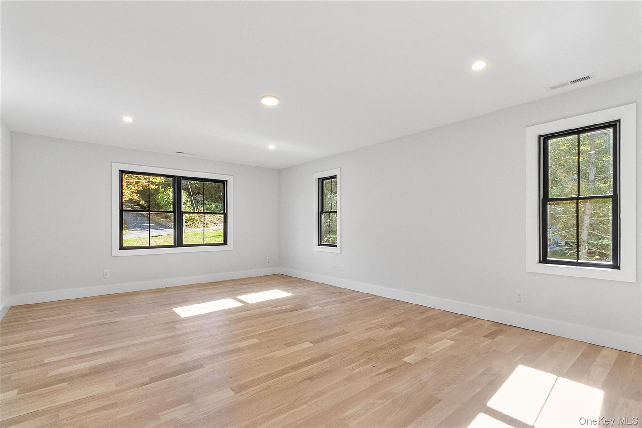 27 Sun Hill Road, Katonah, NY 10536