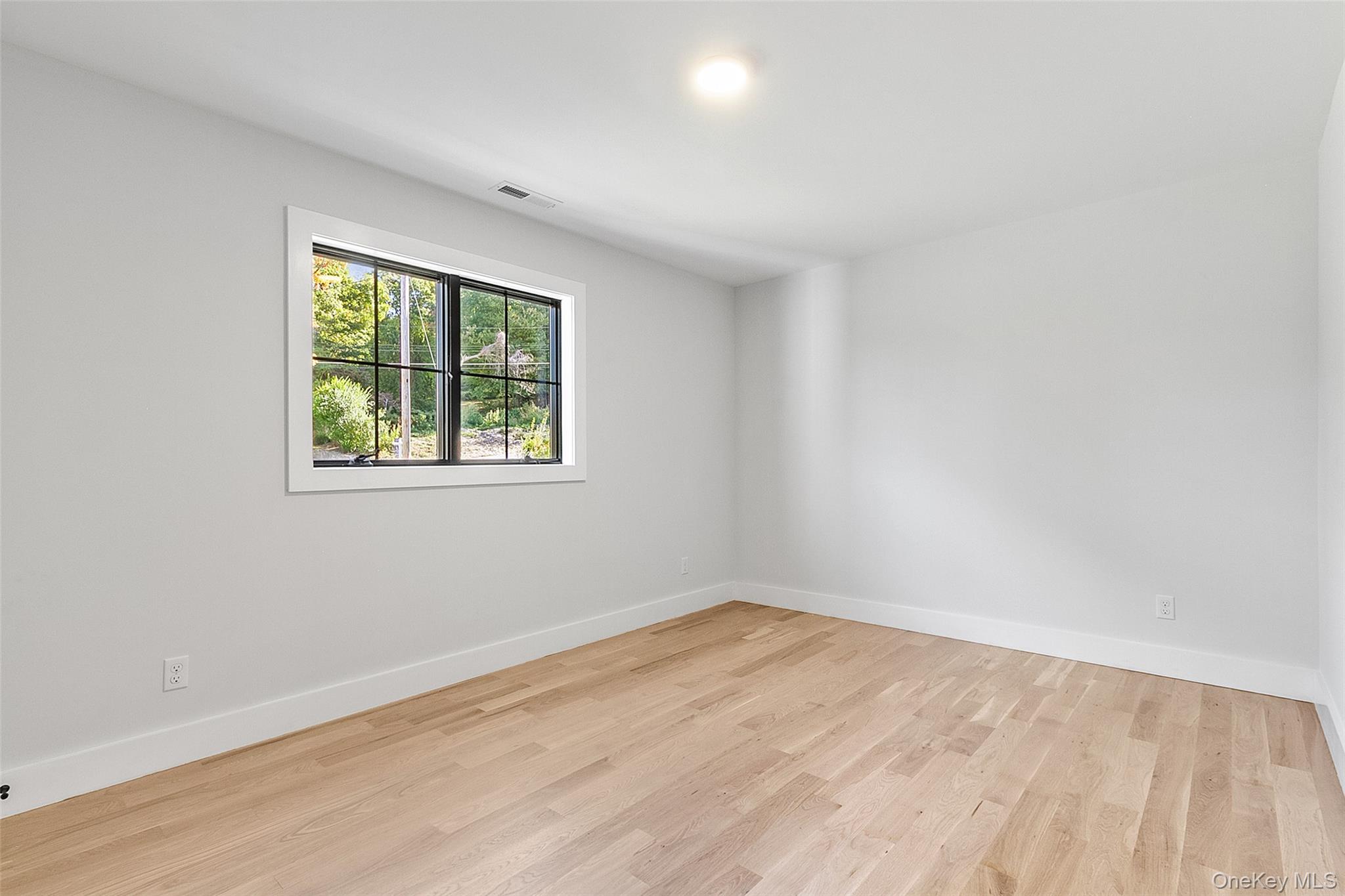 27 Sun Hill Road, Katonah, NY 10536