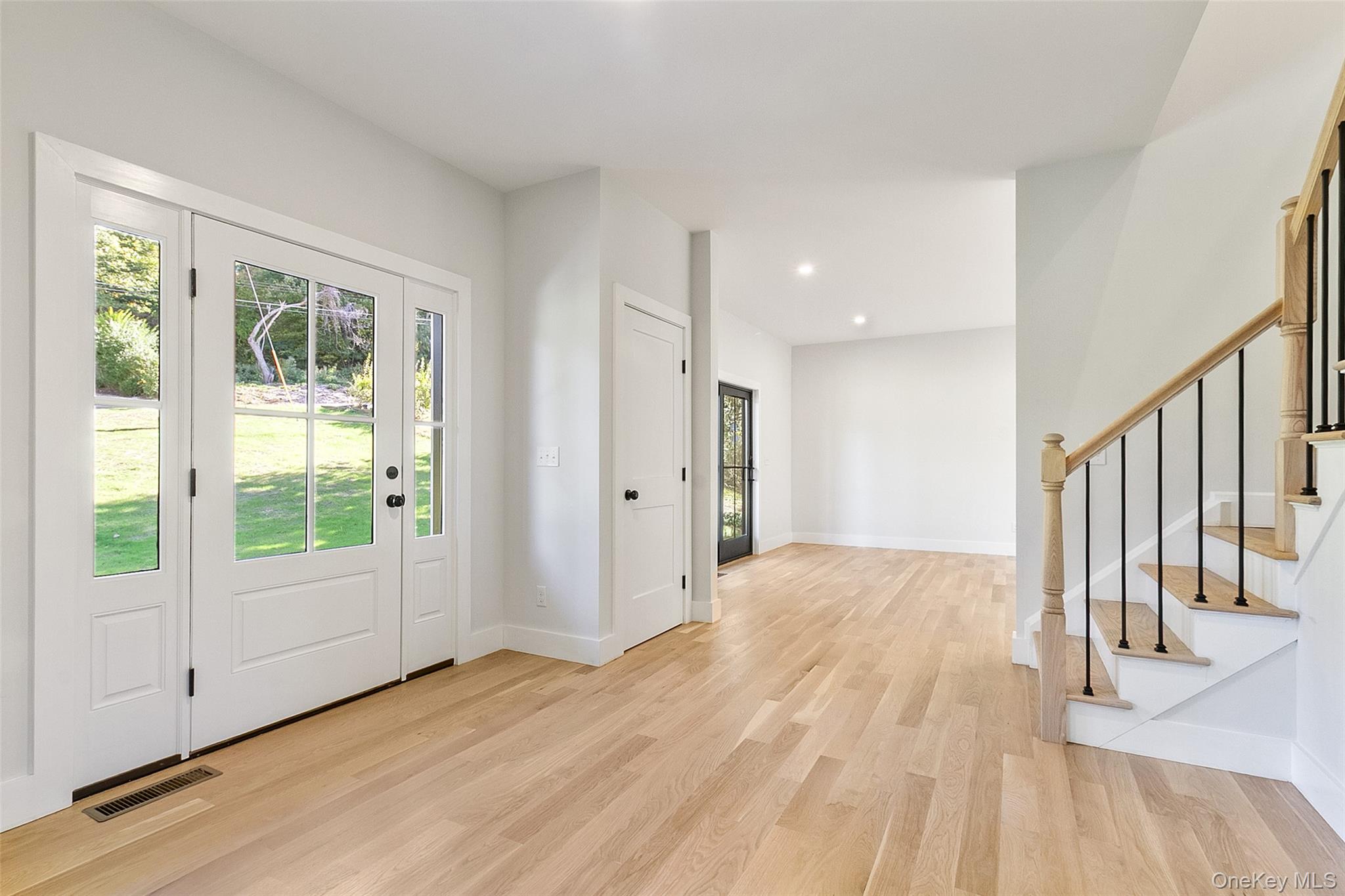 27 Sun Hill Road, Katonah, NY 10536