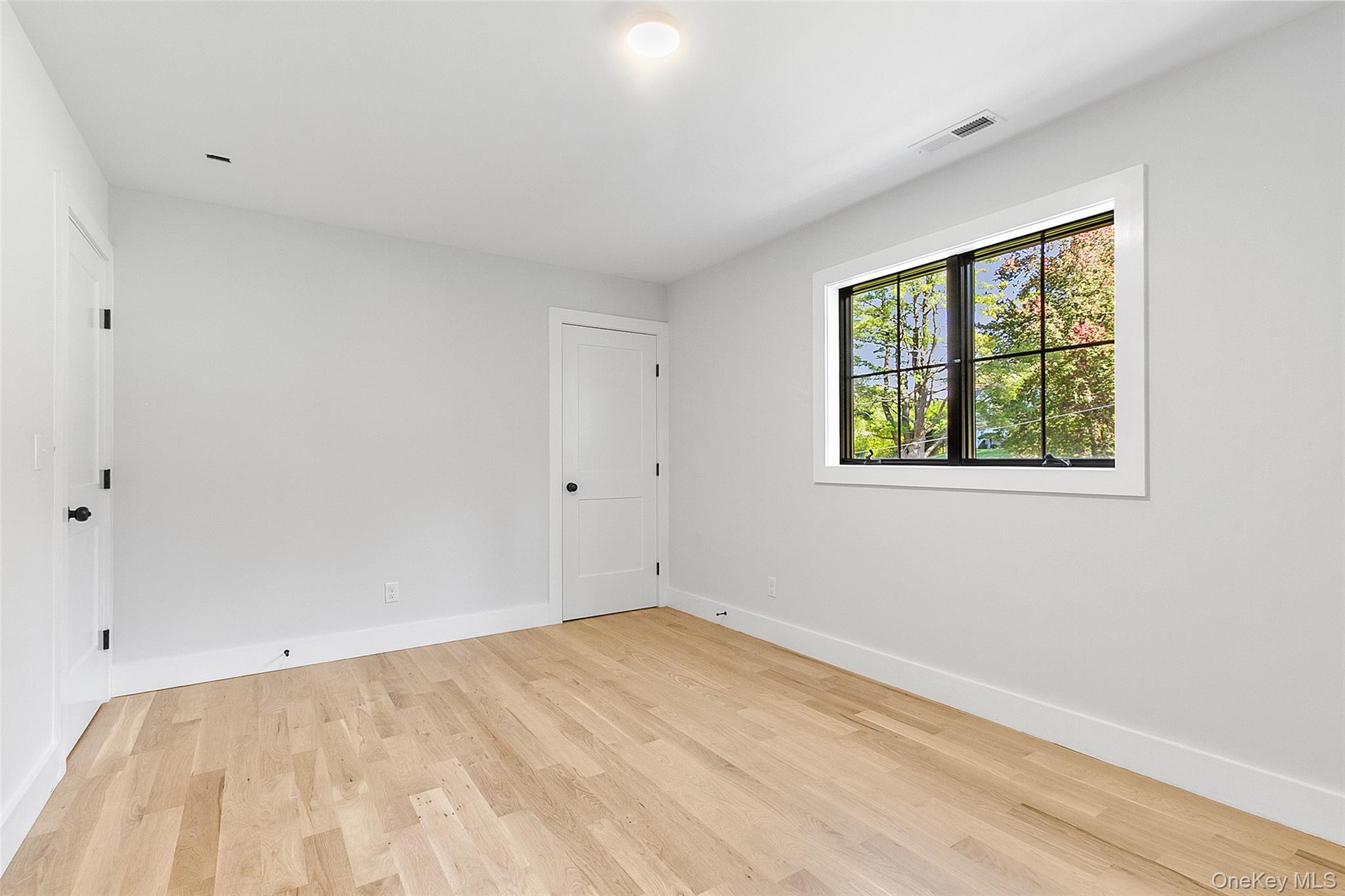 27 Sun Hill Road, Katonah, NY 10536