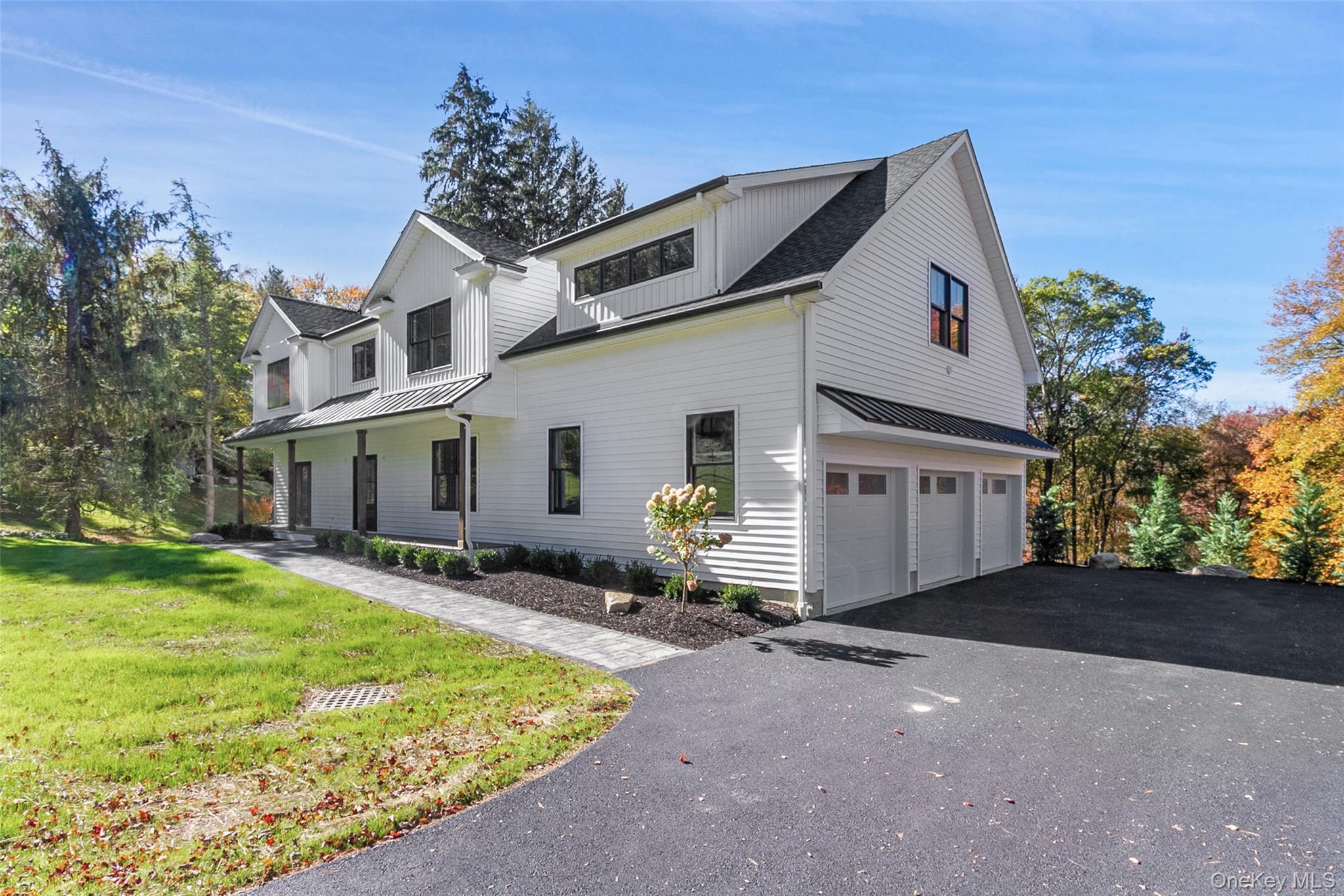 27 Sun Hill Road, Katonah, NY 10536