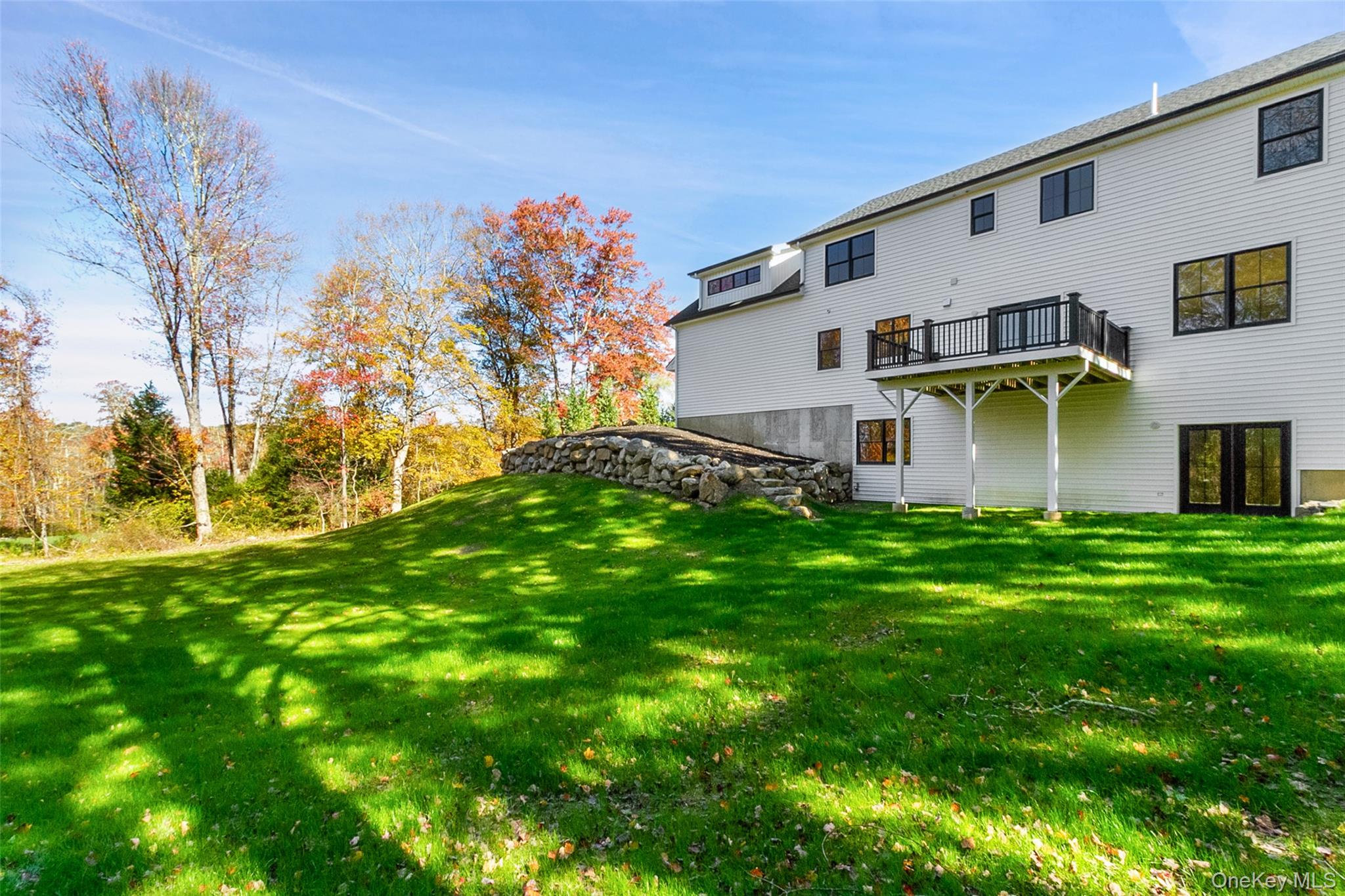 27 Sun Hill Road, Katonah, NY 10536