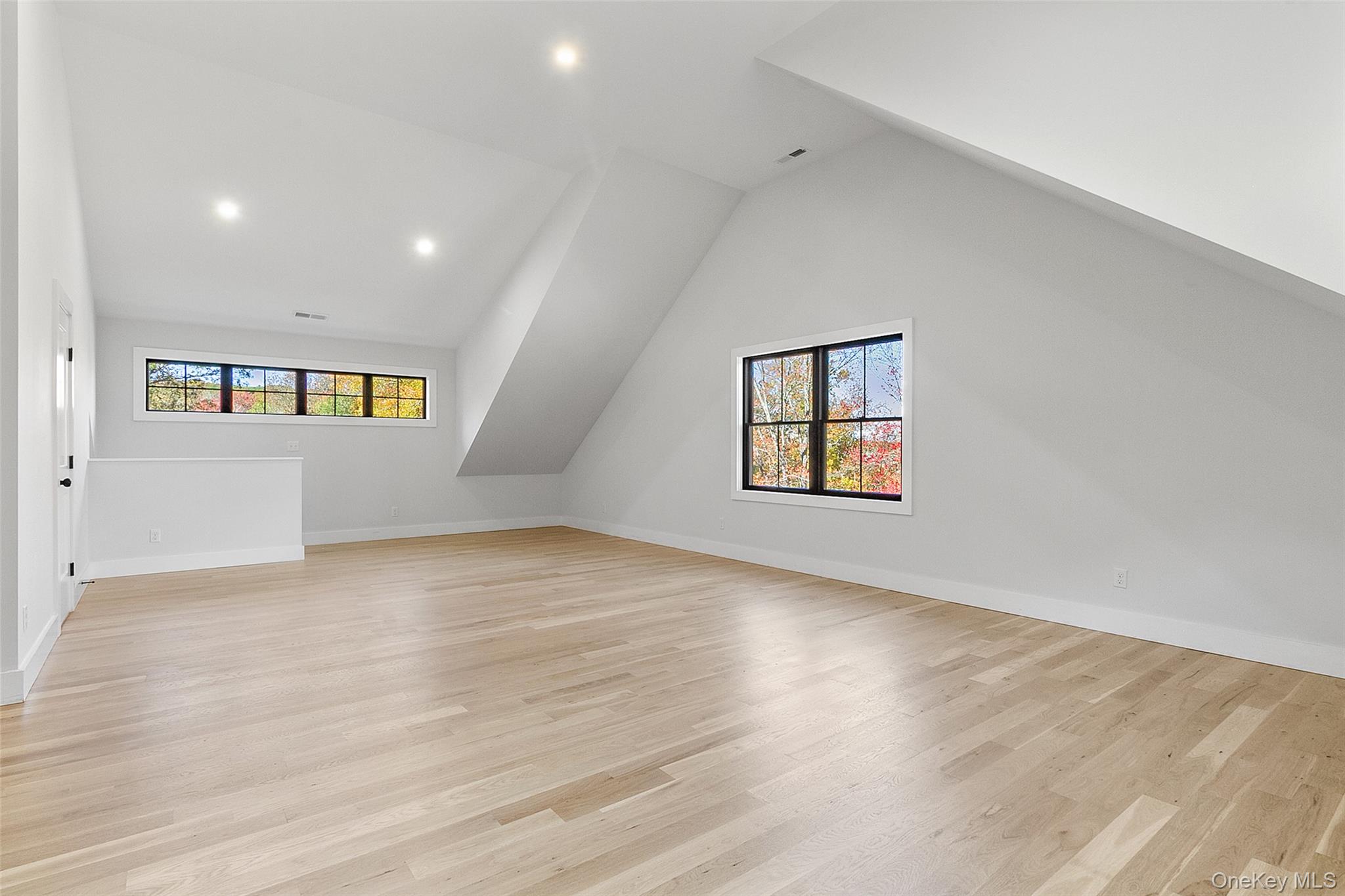 27 Sun Hill Road, Katonah, NY 10536