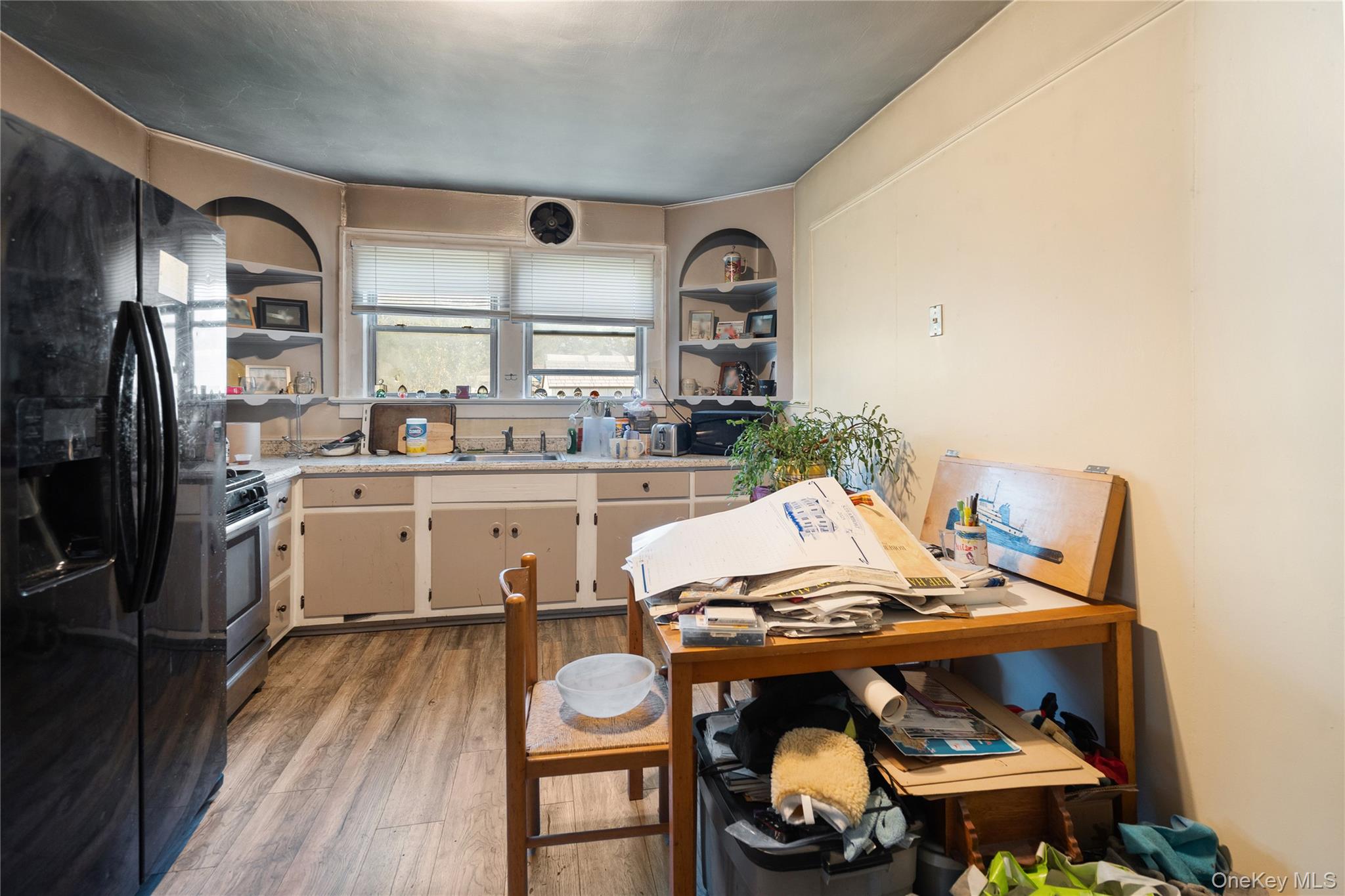 87 Whitman Avenue, Islip, NY 11751