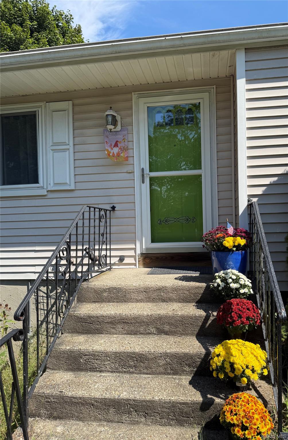 433 Browns Road, Nesconset, NY 11767