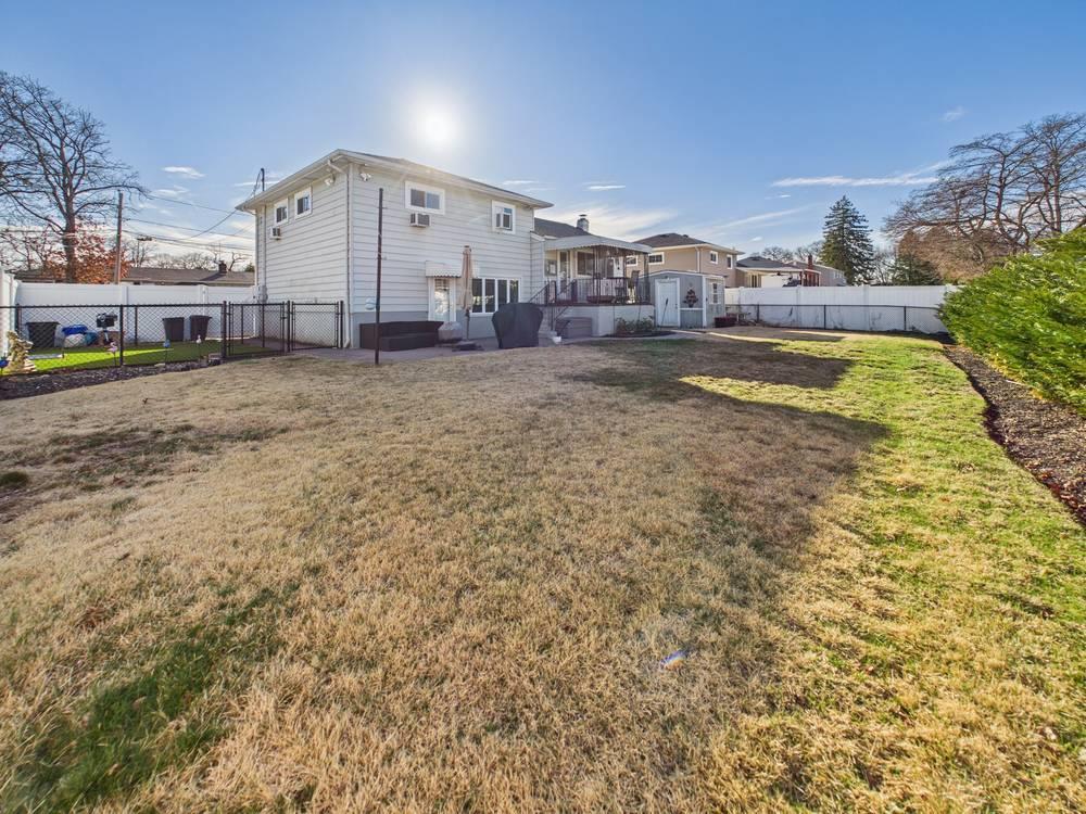 48 Whittier Avenue, North Babylon, NY 11703