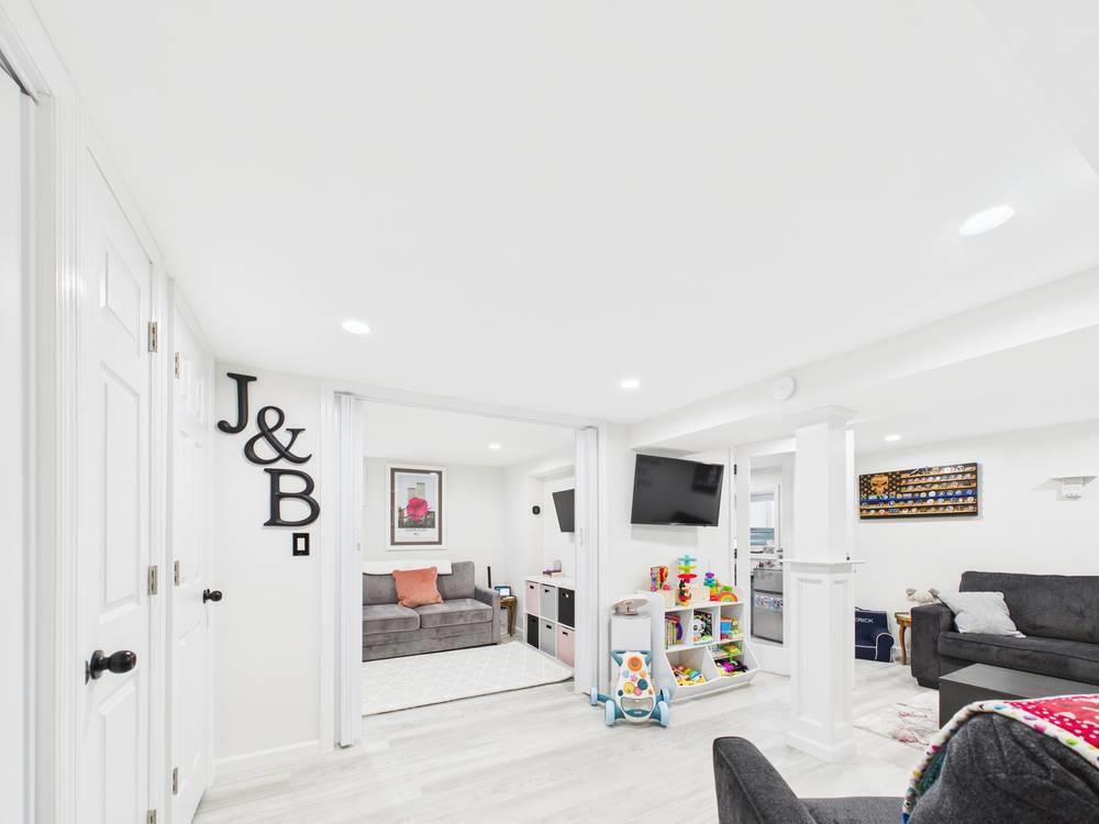 48 Whittier Avenue, North Babylon, NY 11703