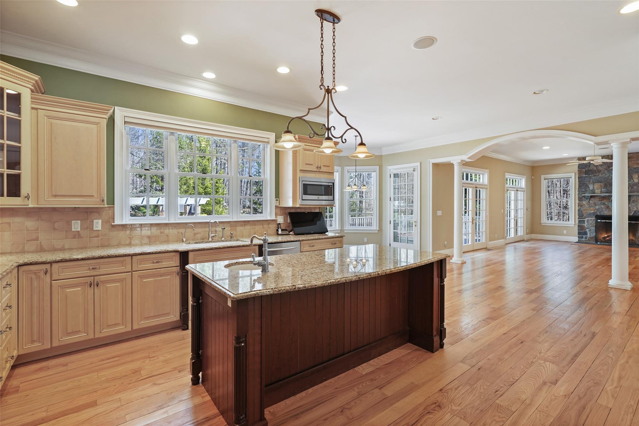 199 Upper Shad Road, Pound Ridge, NY 10576