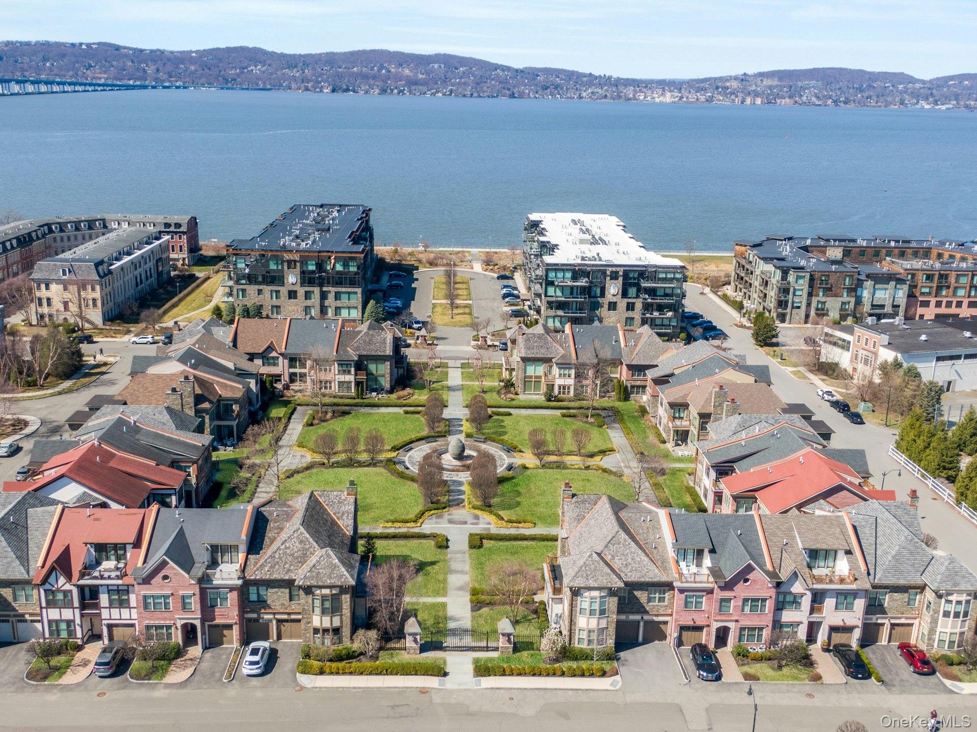 6 Hudson View Way, Tarrytown, NY 10591