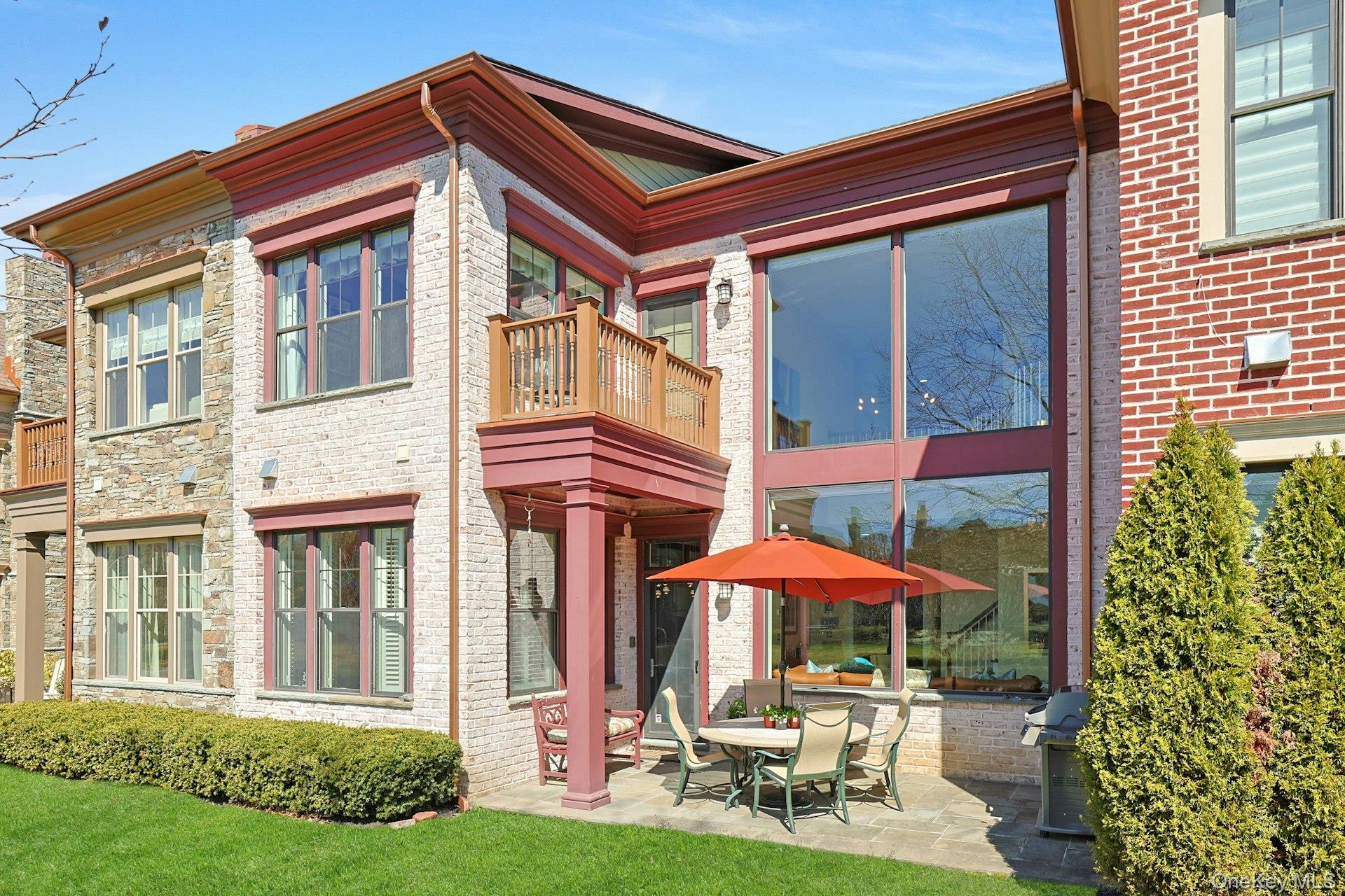 6 Hudson View Way, Tarrytown, NY 10591