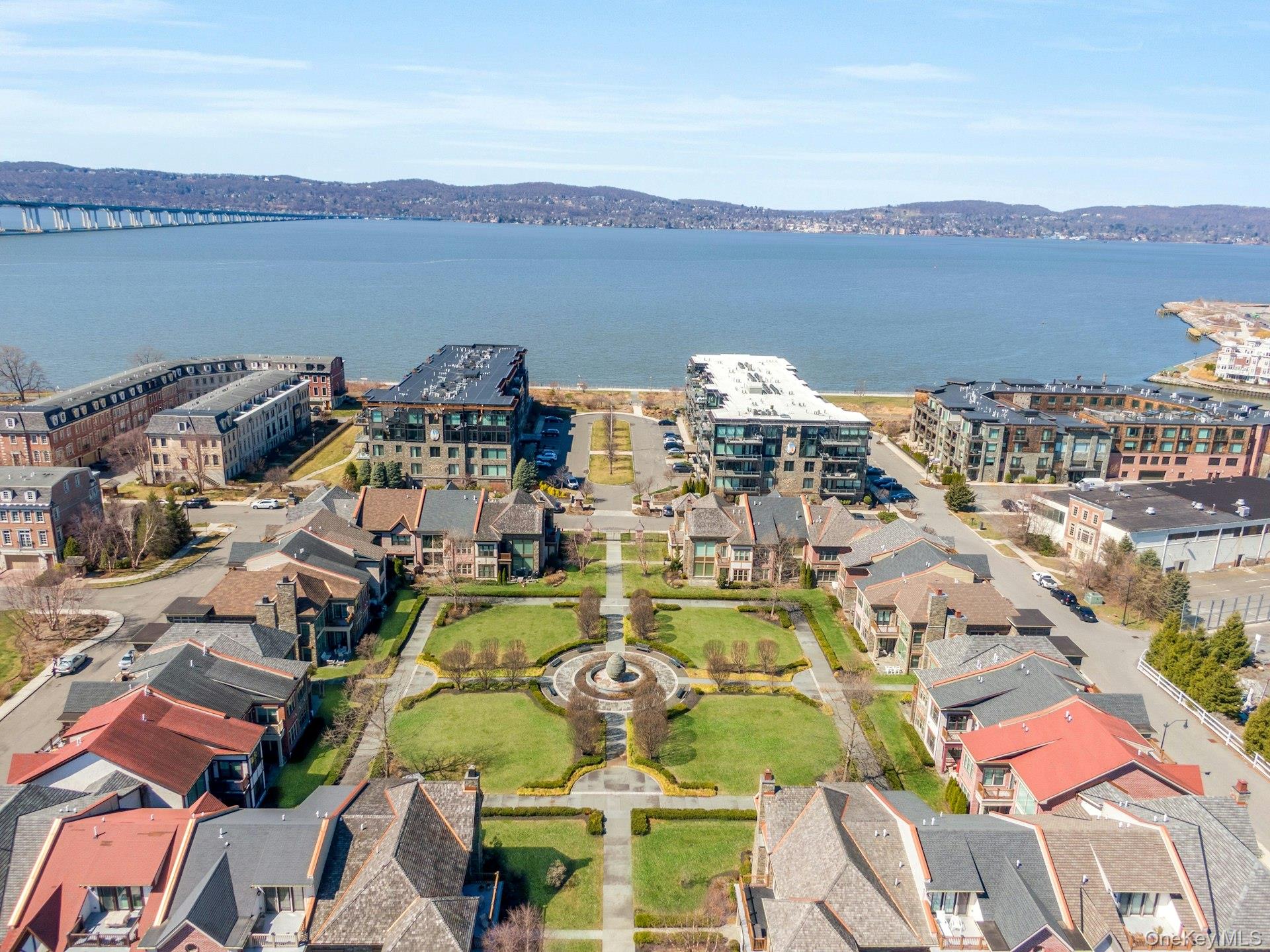 6 Hudson View Way, Tarrytown, NY 10591