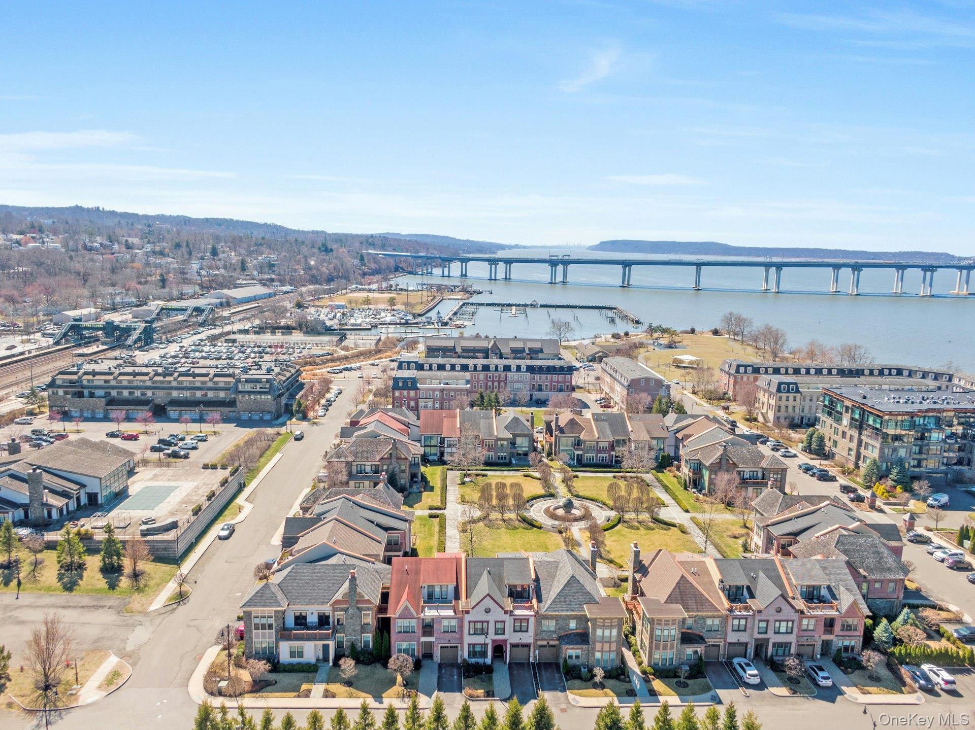 6 Hudson View Way, Tarrytown, NY 10591