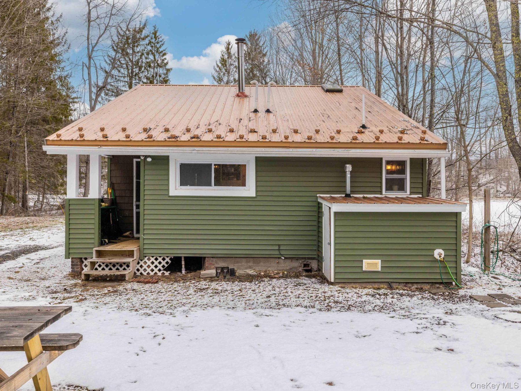 1232 Route 990 V, Gilboa, NY 12076