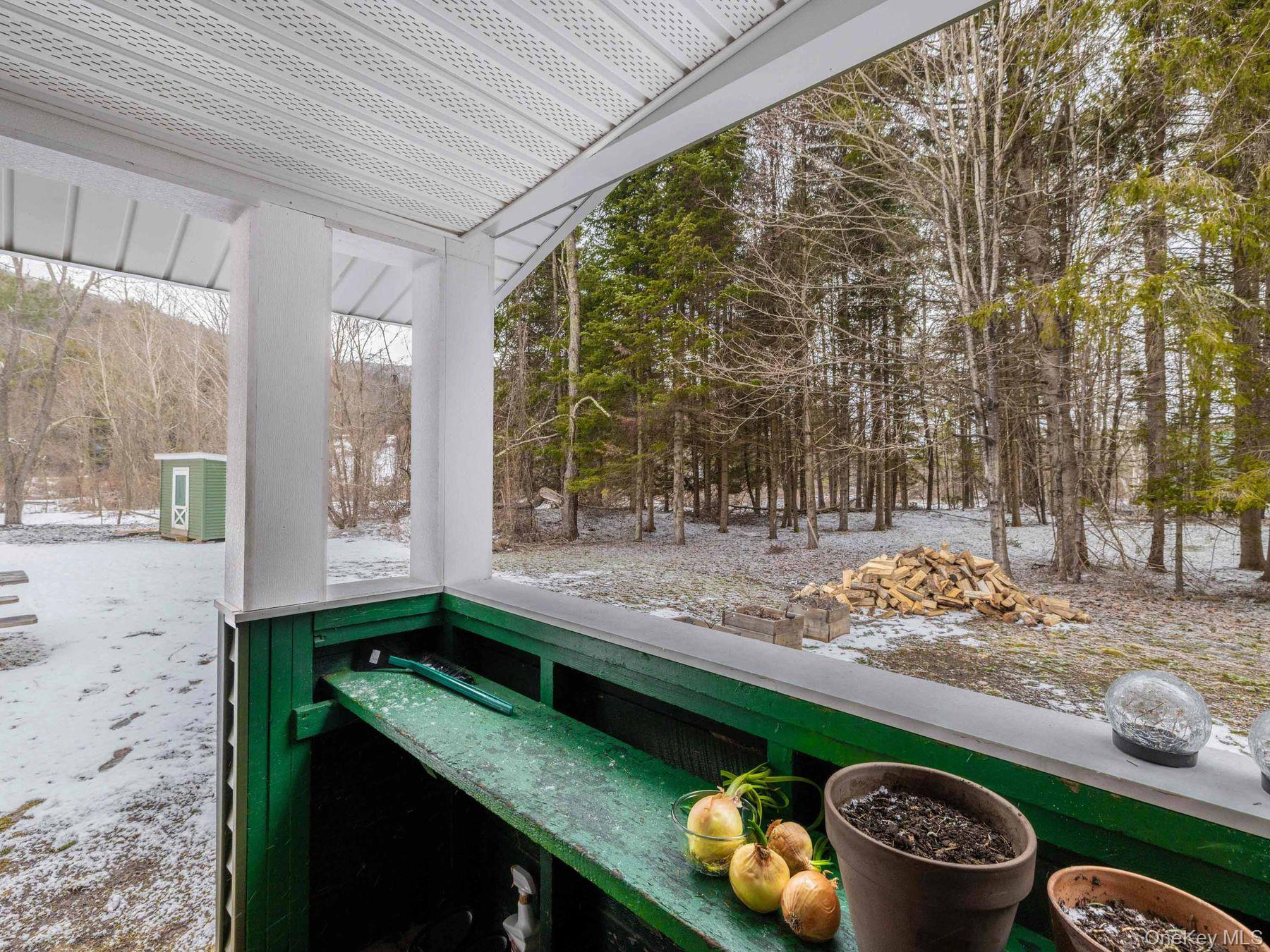 1232 Route 990 V, Gilboa, NY 12076