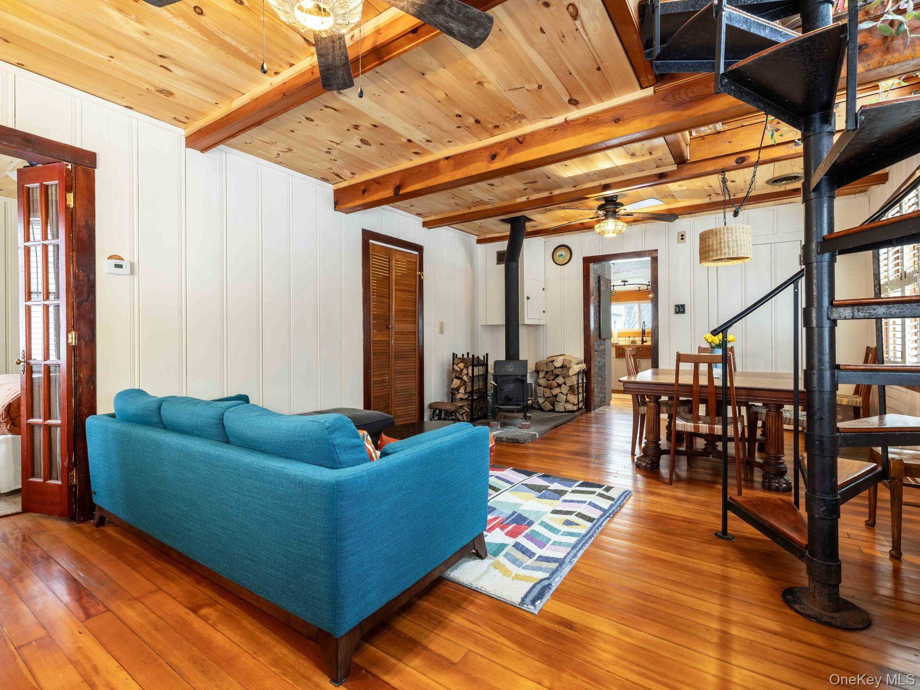 1232 Route 990 V, Gilboa, NY 12076