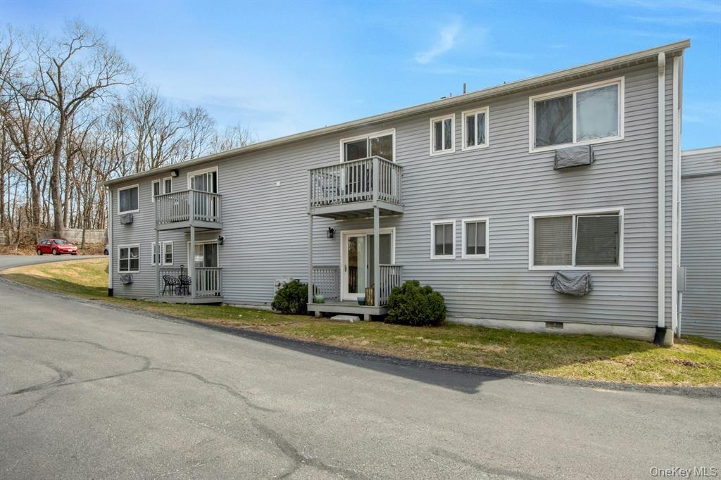 2740 South Road # G11, Poughkeepsie, NY 12601