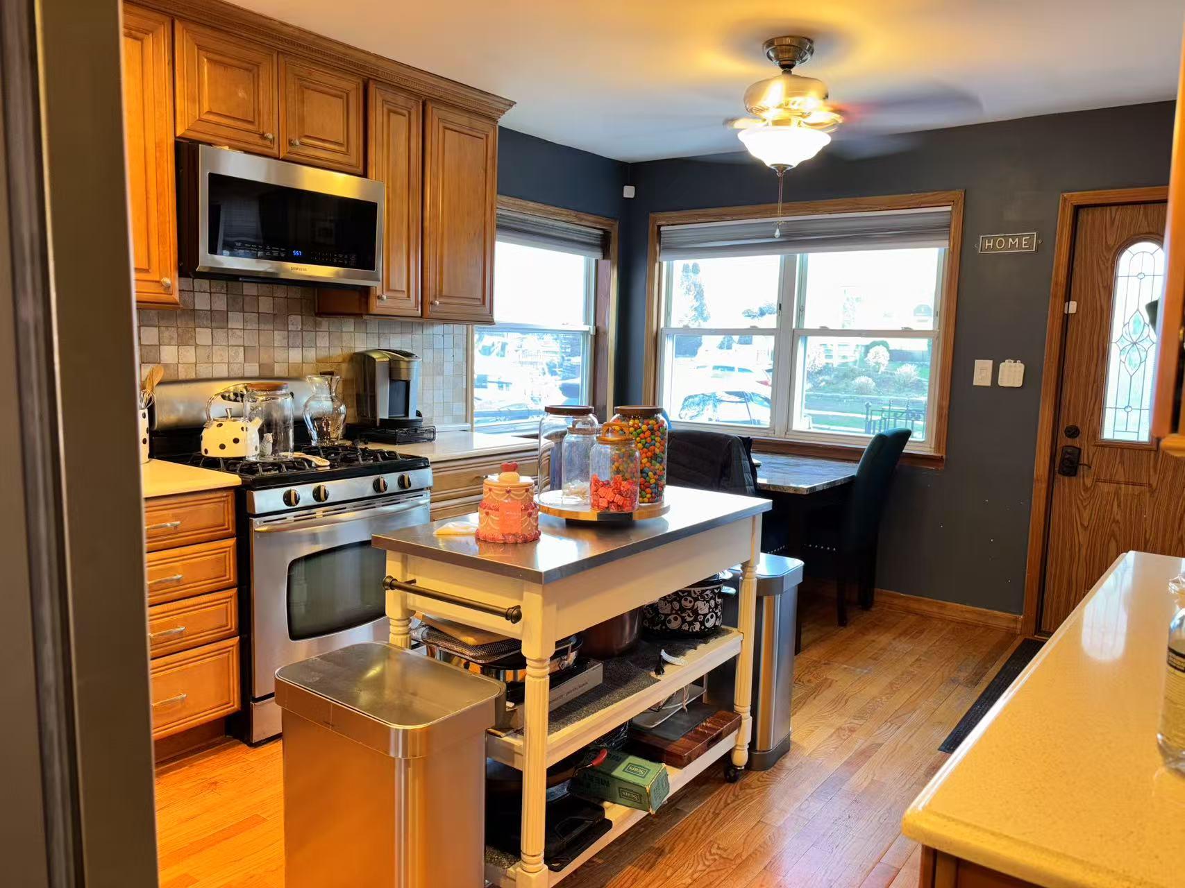 166-51 20th Rd, Whitestone, NY 11357