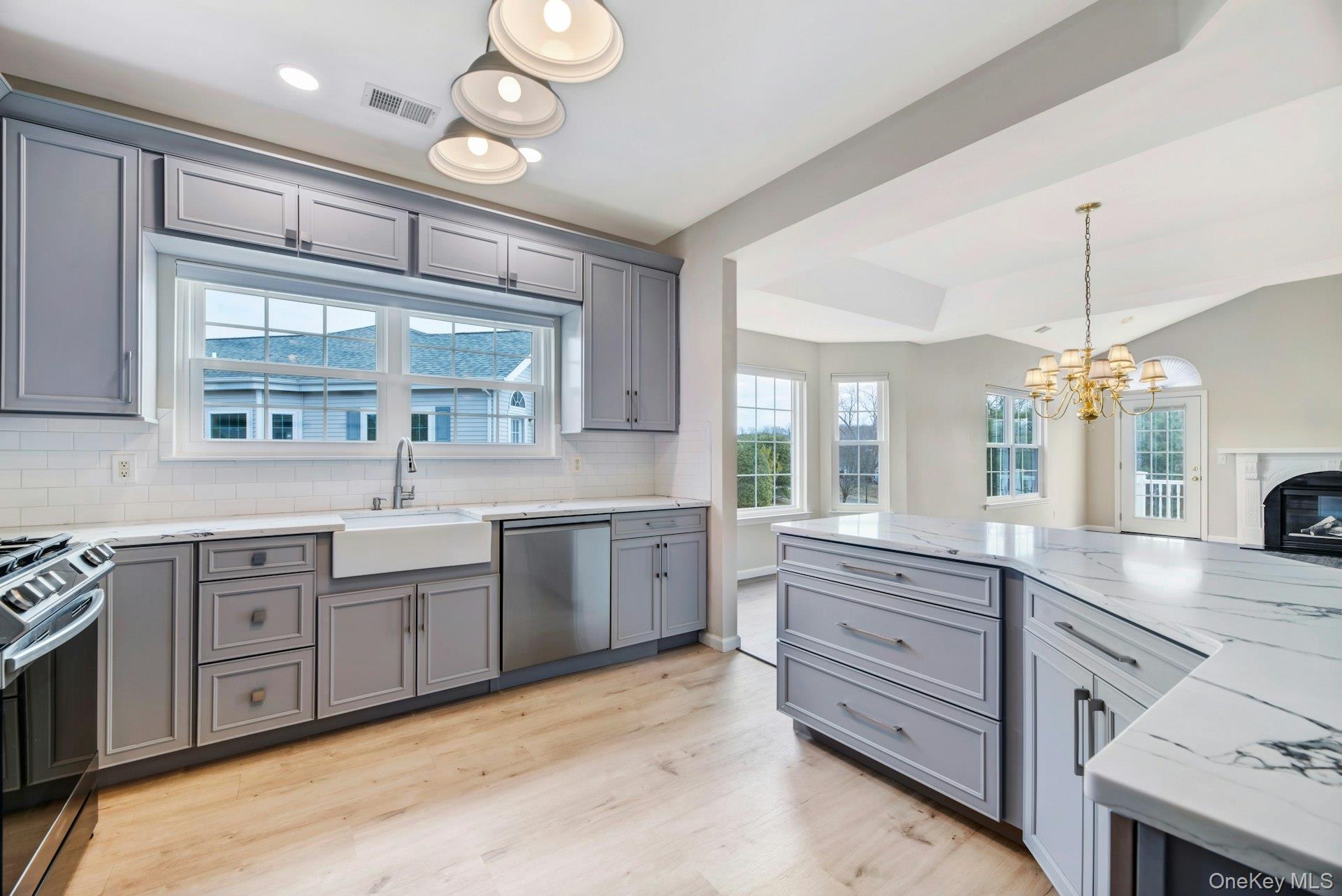 521 Highland Court # 521, Moriches, NY 11955