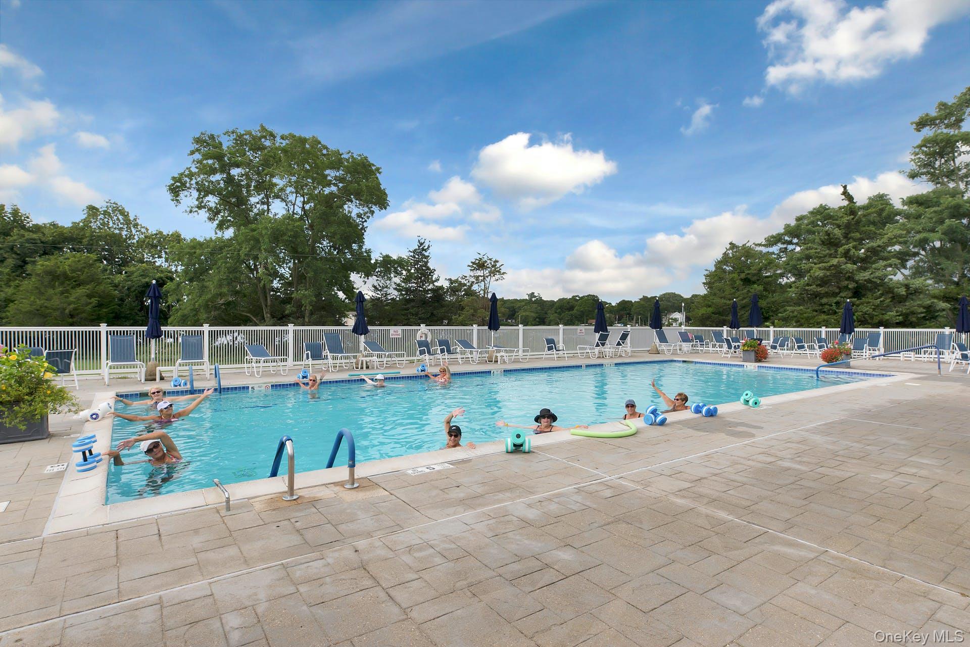 521 Highland Court # 521, Moriches, NY 11955