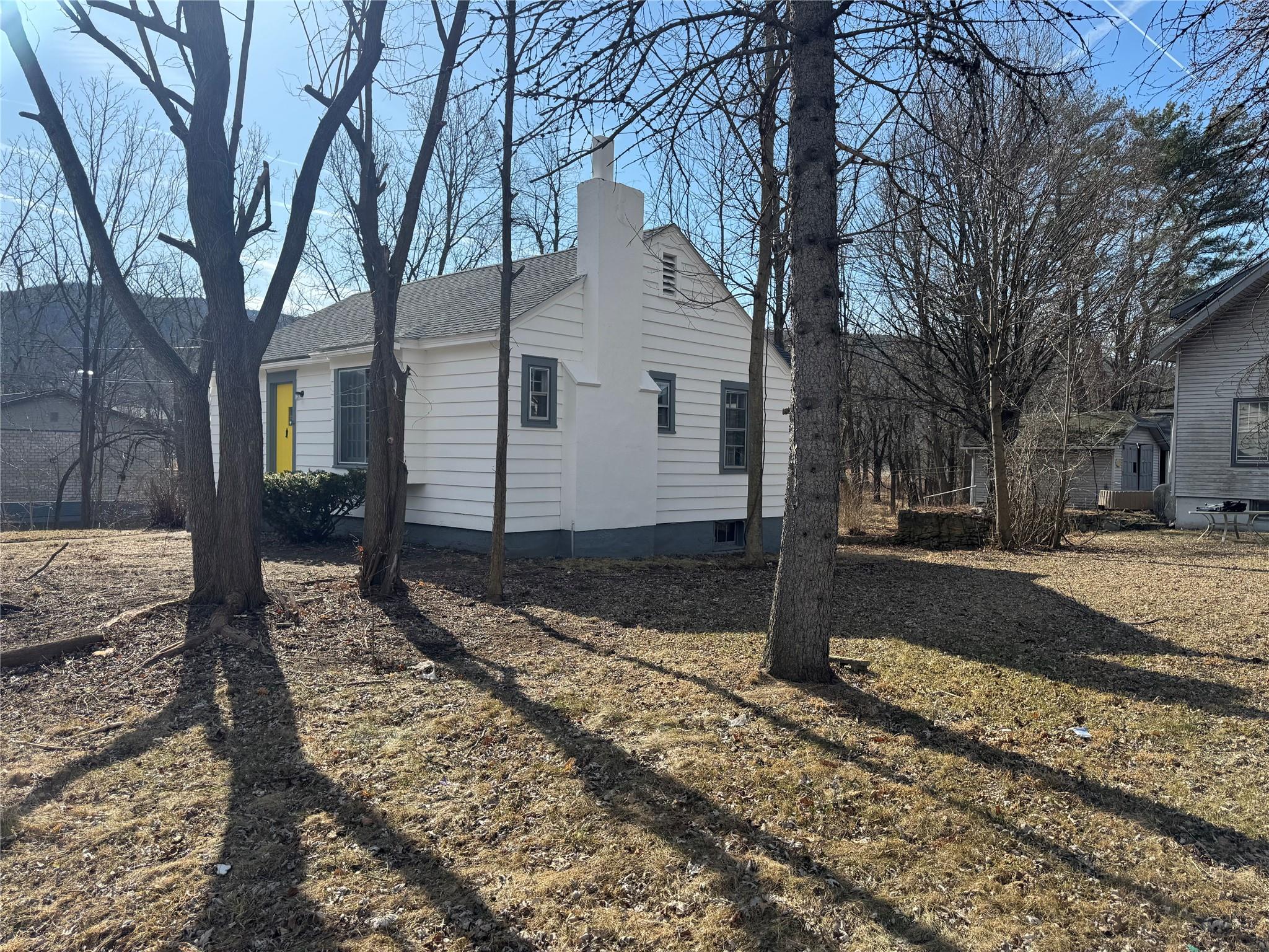 6 Institution Road, Napanoch, NY 12458