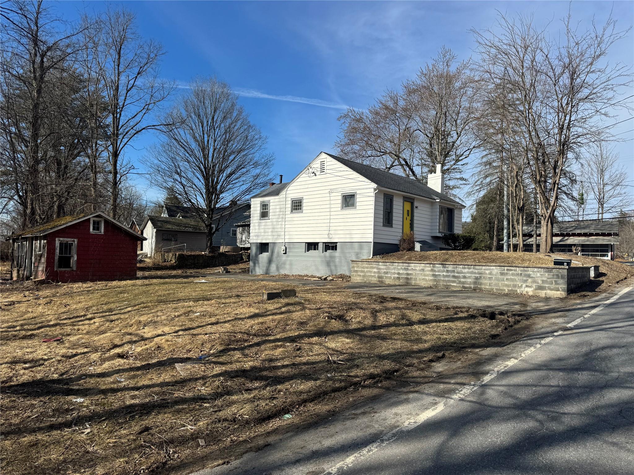 6 Institution Road, Napanoch, NY 12458