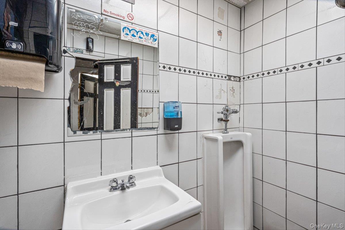 83-18 Parsons Boulevard, Jamaica, NY 11431