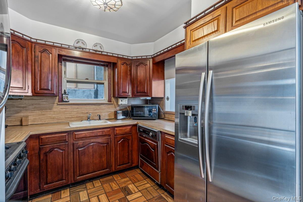 83-18 Parsons Boulevard, Jamaica, NY 11431