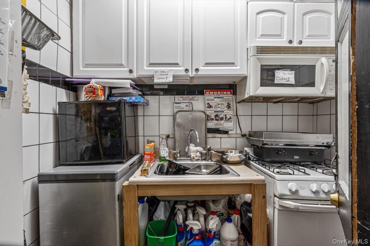 83-18 Parsons Boulevard, Jamaica, NY 11431