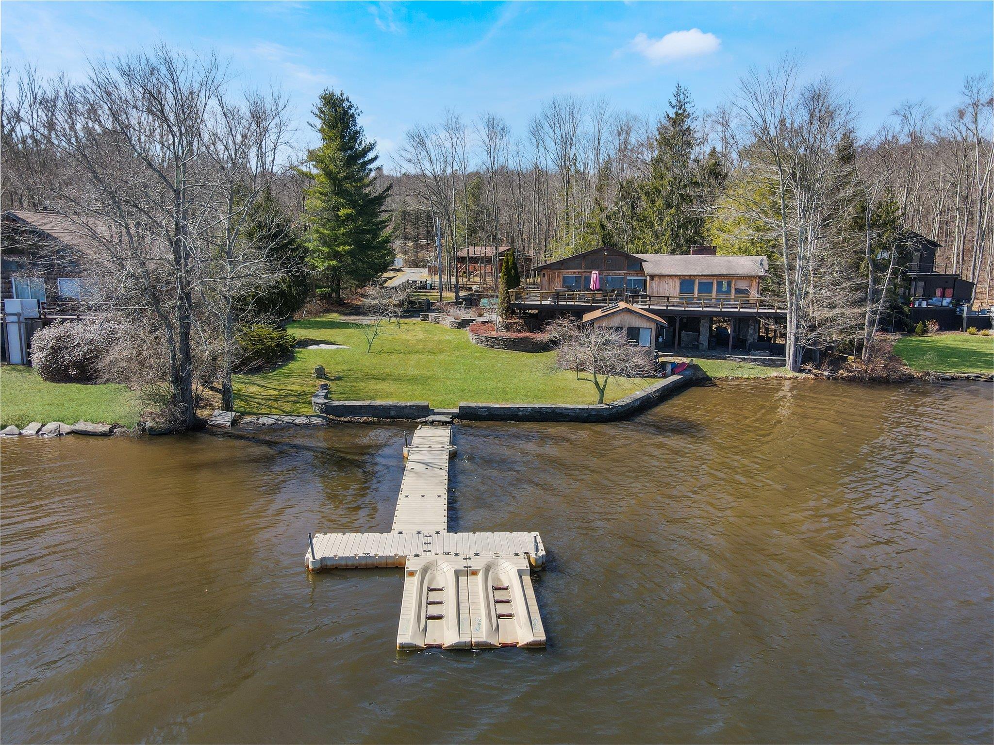 9 Cedar Lane, Swan Lake, NY 12783