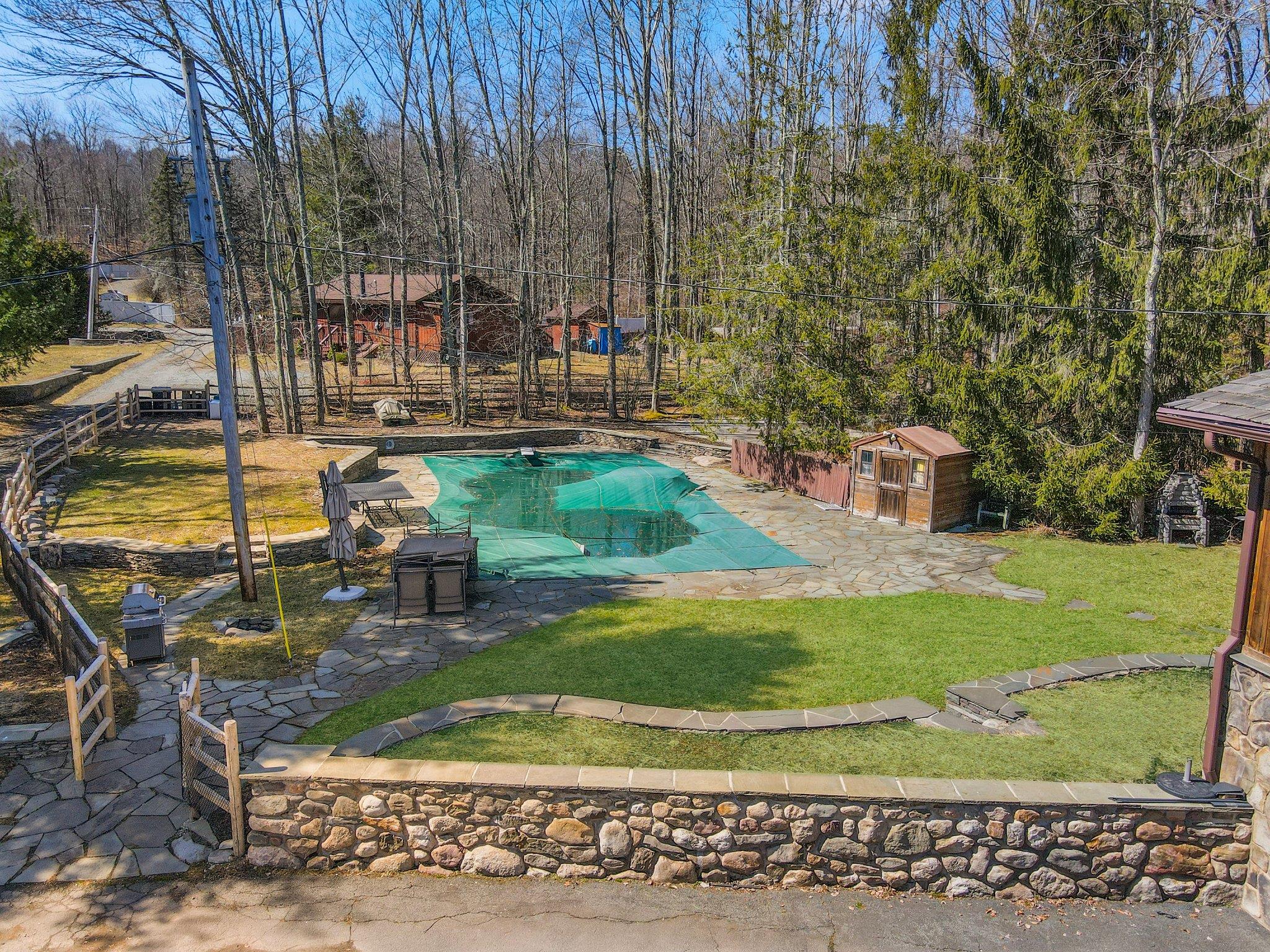 9 Cedar Lane, Swan Lake, NY 12783