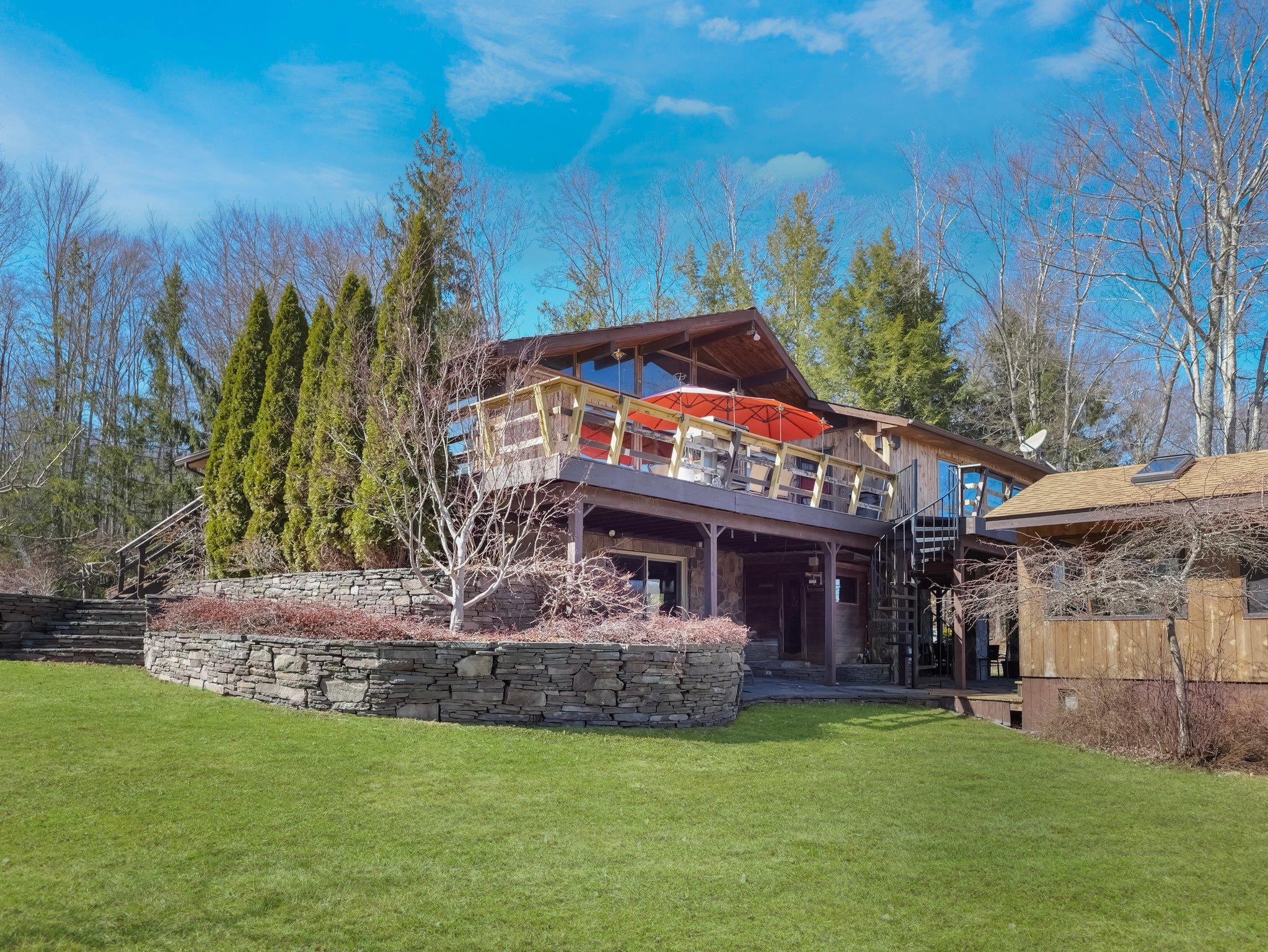 9 Cedar Lane, Swan Lake, NY 12783