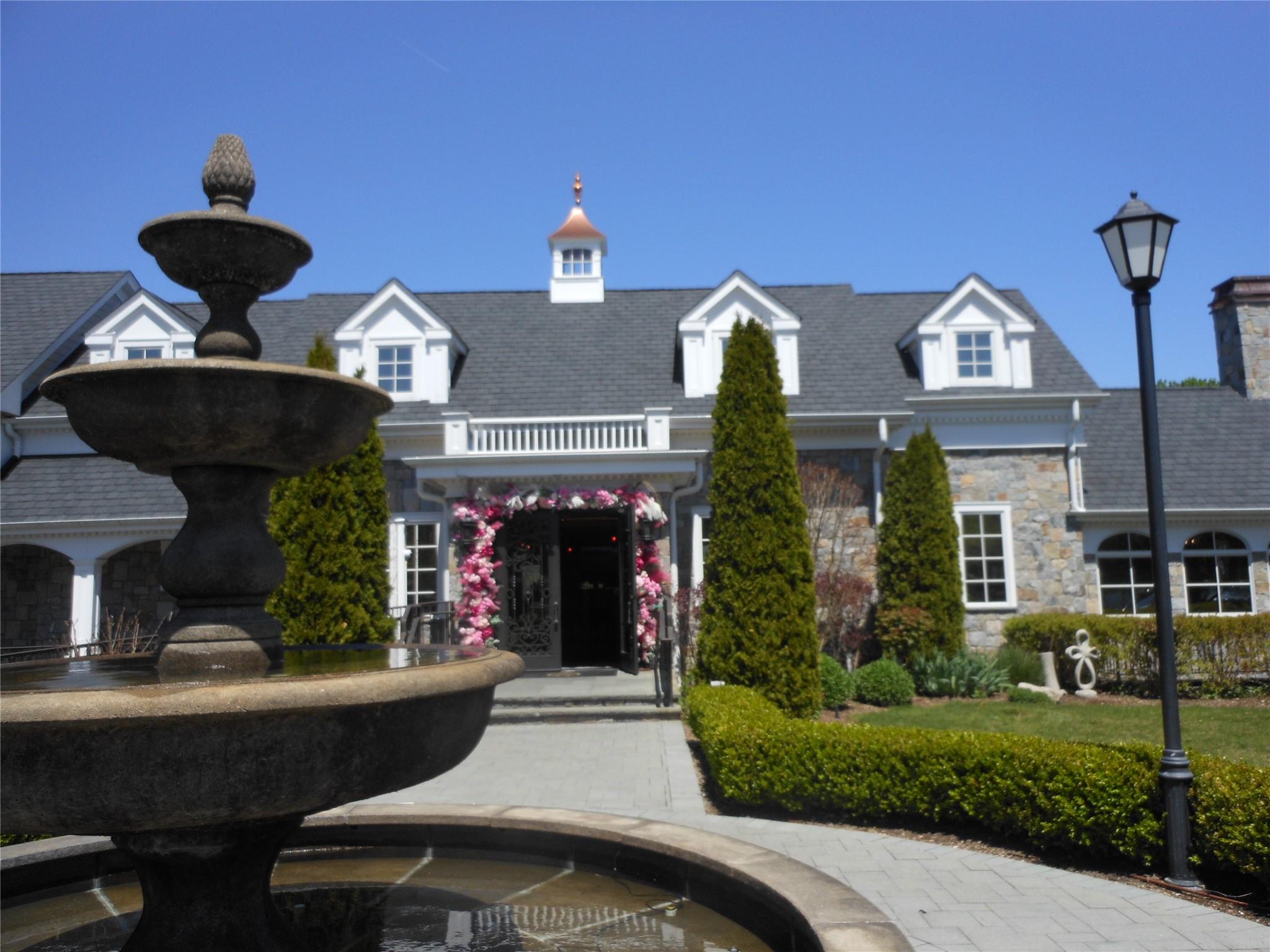 47 Monroe Street, Northport, NY 11768