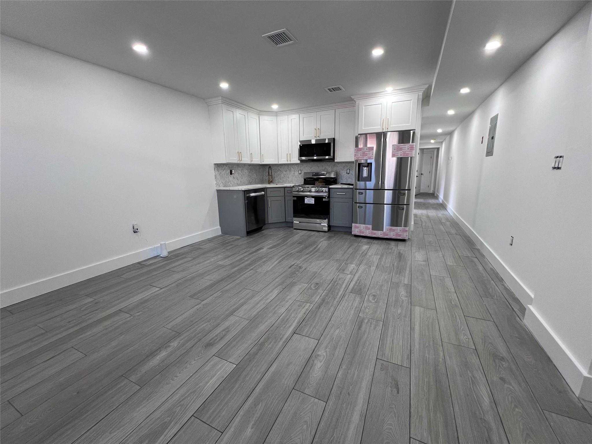 4149 Edson Avenue, Bronx, NY 10466