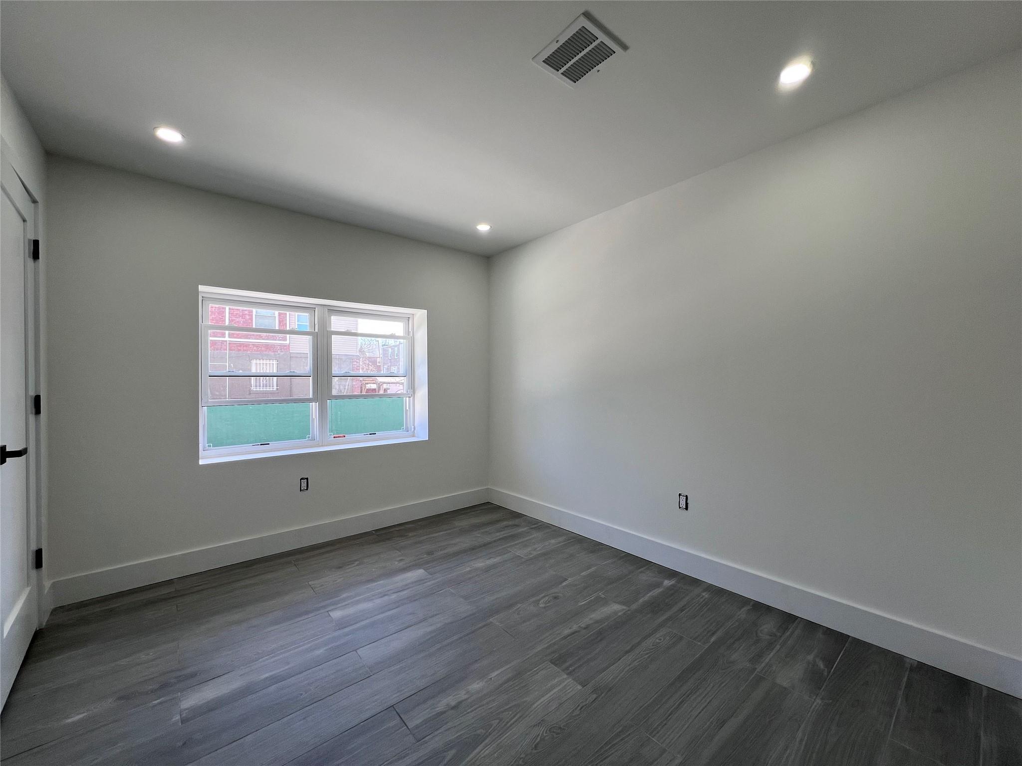 4149 Edson Avenue, Bronx, NY 10466