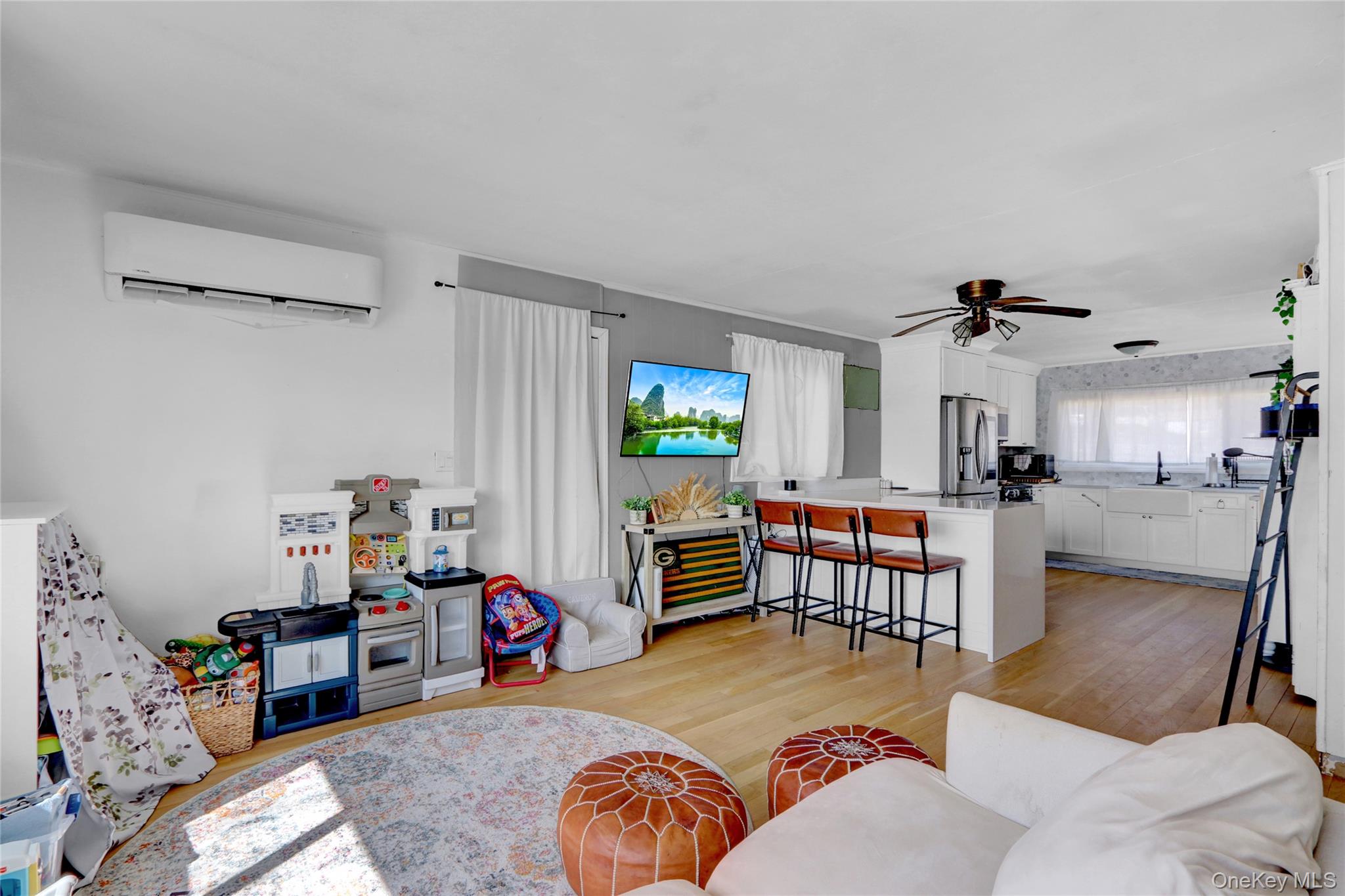 243 Lakeside Trail, Ridge, NY 11961