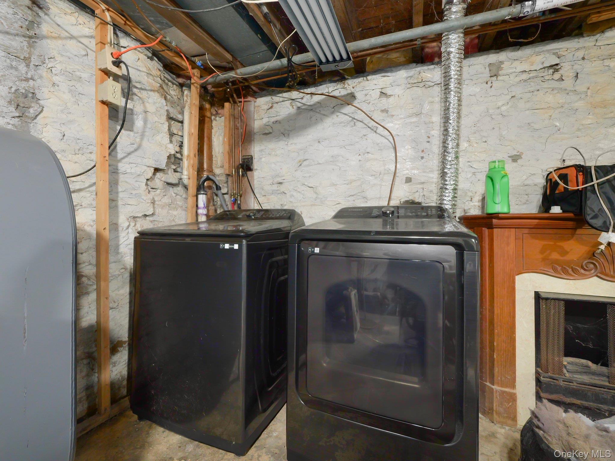 9 Swanerbury Road, Pond Eddy, NY 12770