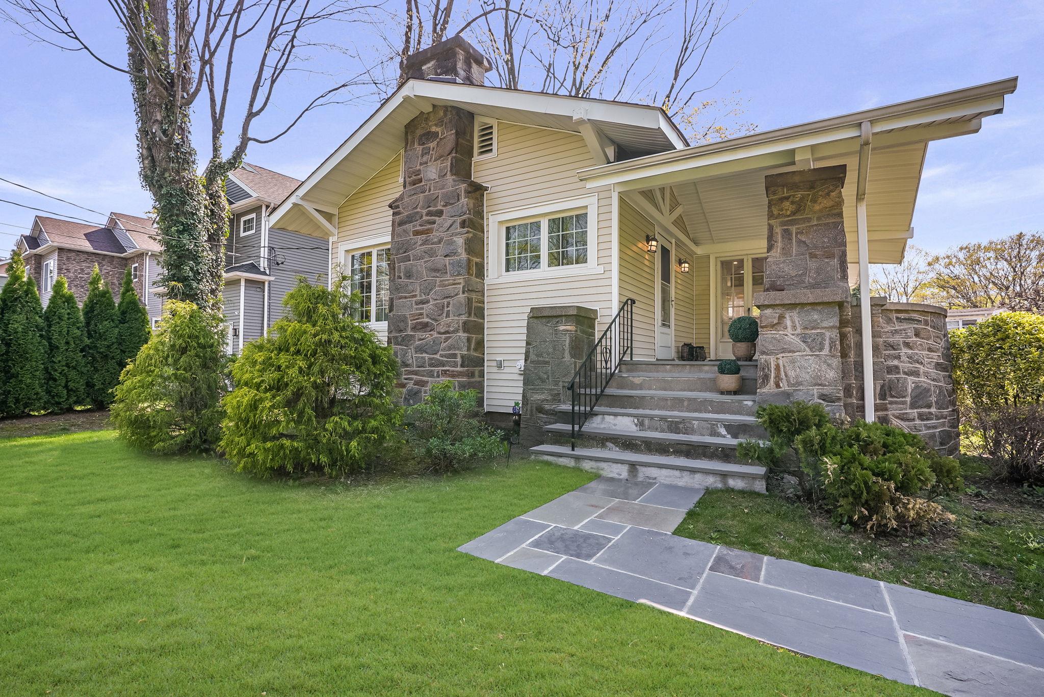 758 Mamaroneck Avenue, White Plains, NY 10605