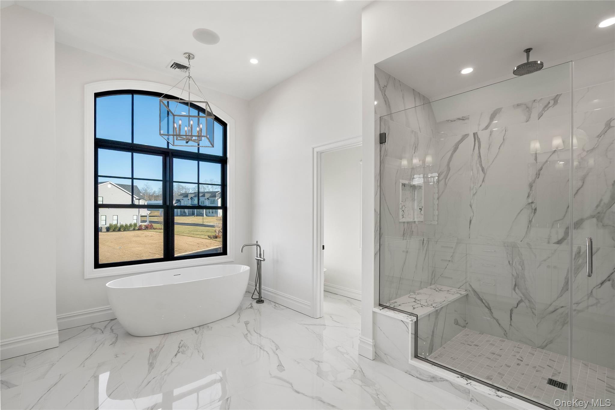 30 Main Parkway, Plainview, NY 11803