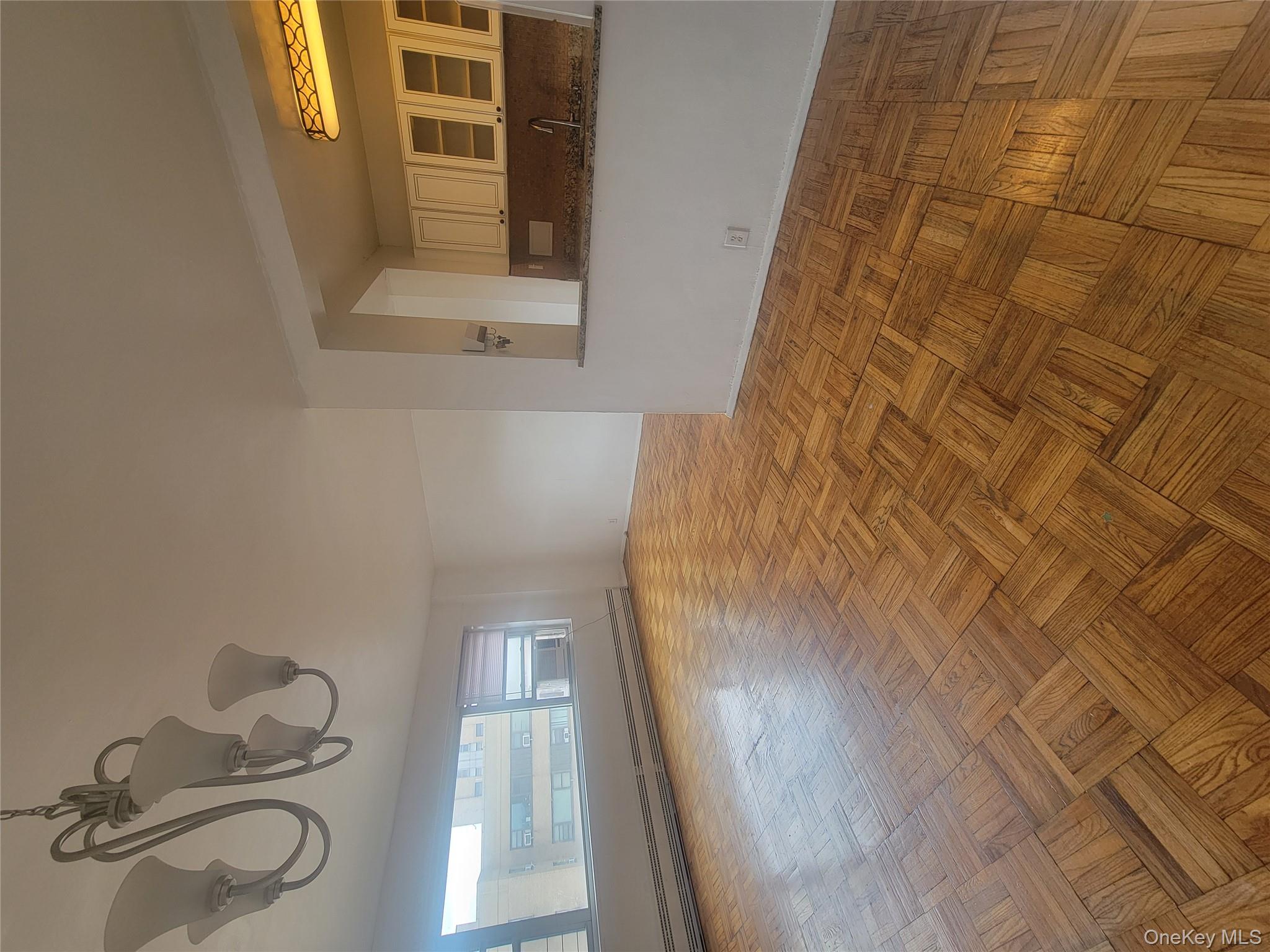 6 Fordham hill Oval # 15F, Bronx, NY 10468