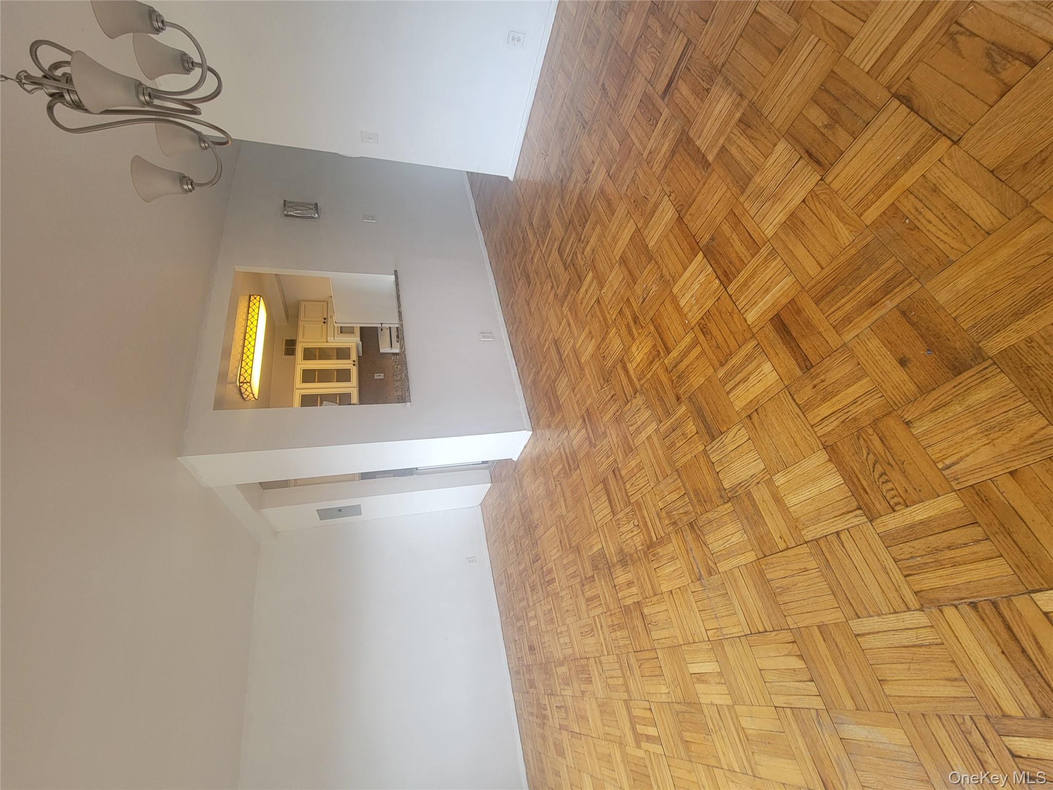 6 Fordham hill Oval # 15F, Bronx, NY 10468