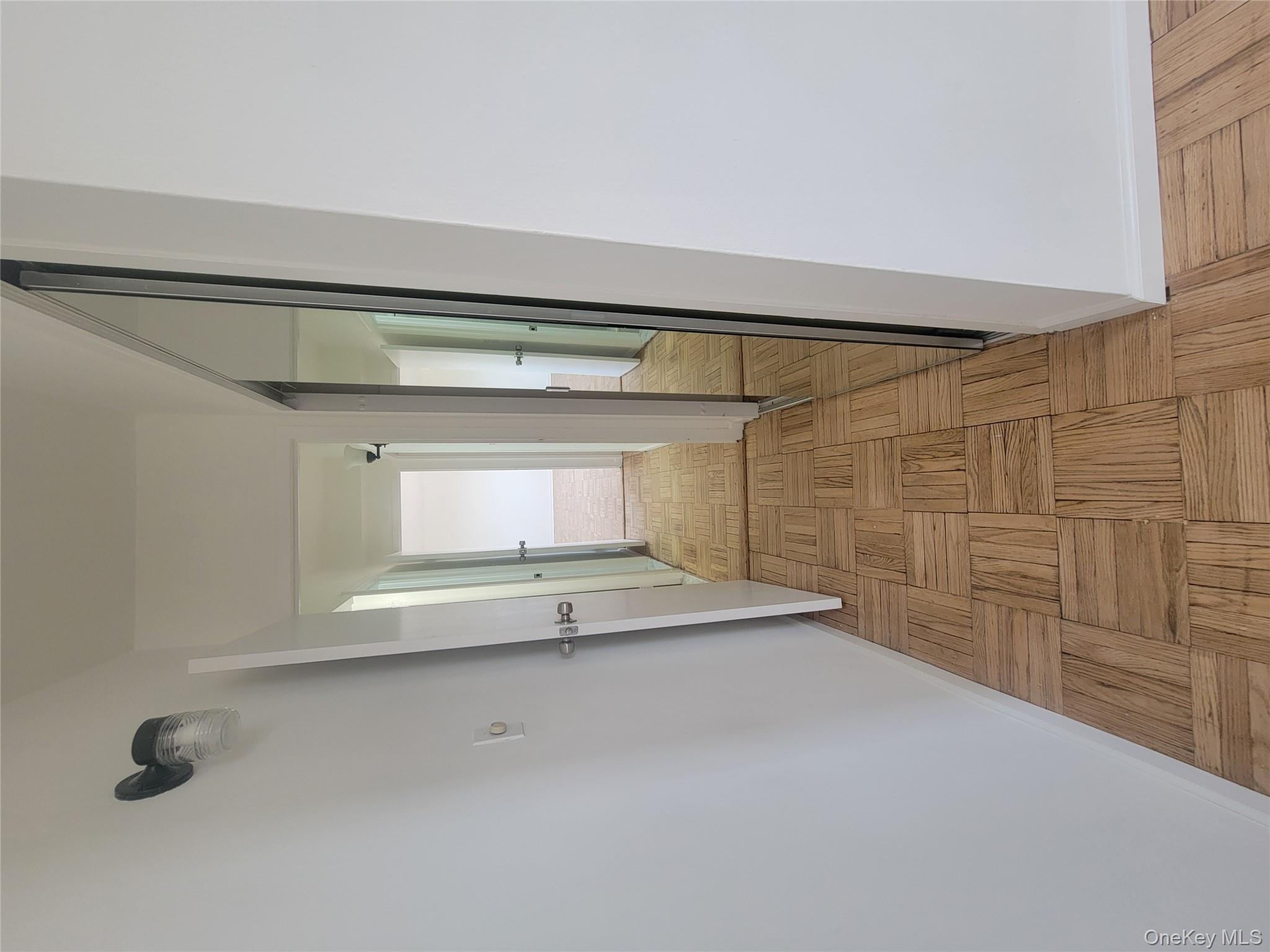 6 Fordham hill Oval # 15F, Bronx, NY 10468