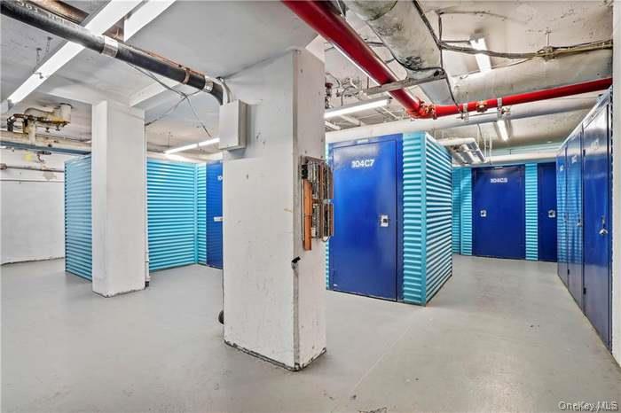 6 Fordham hill Oval # 15F, Bronx, NY 10468