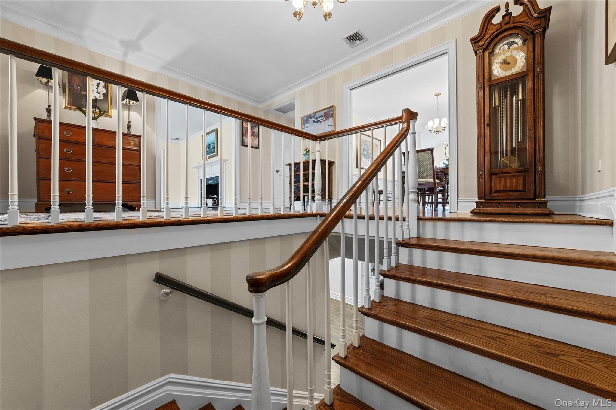 52 Oakledge Road, Bronxville, NY 10708