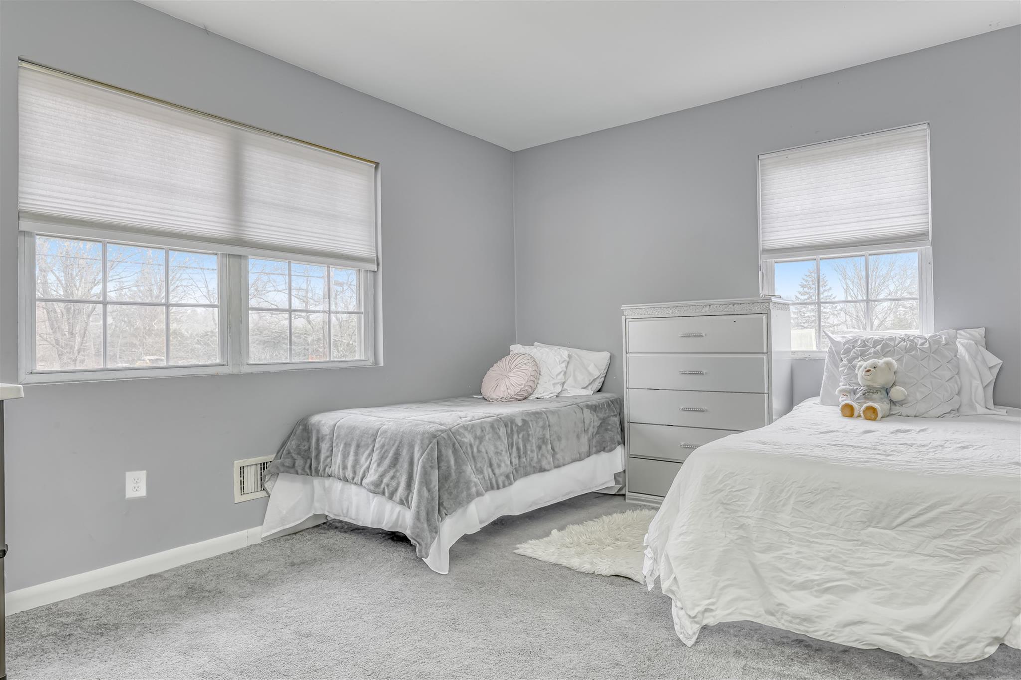 19 Glenbrook Road, Monsey, NY 10952