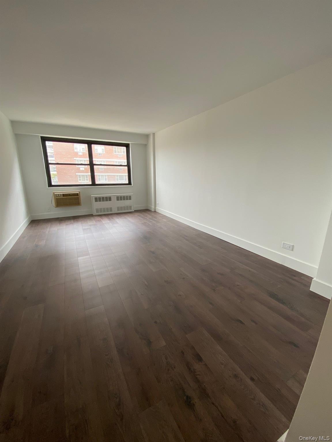 39-60 54 Street # 4V, Woodside, NY 11377