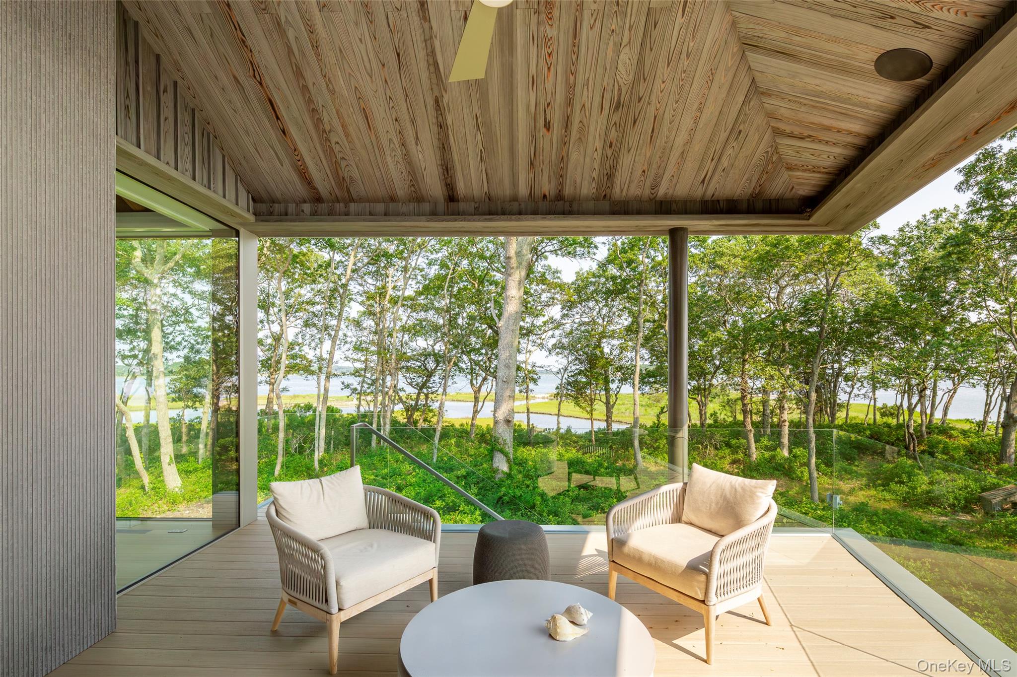 47L S Ferry Road, Shelter Island, NY 11964